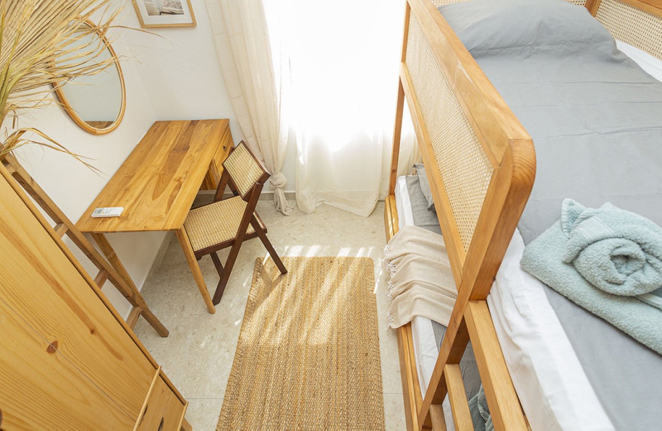 Resale - Villa -
Torrevieja - La Mata