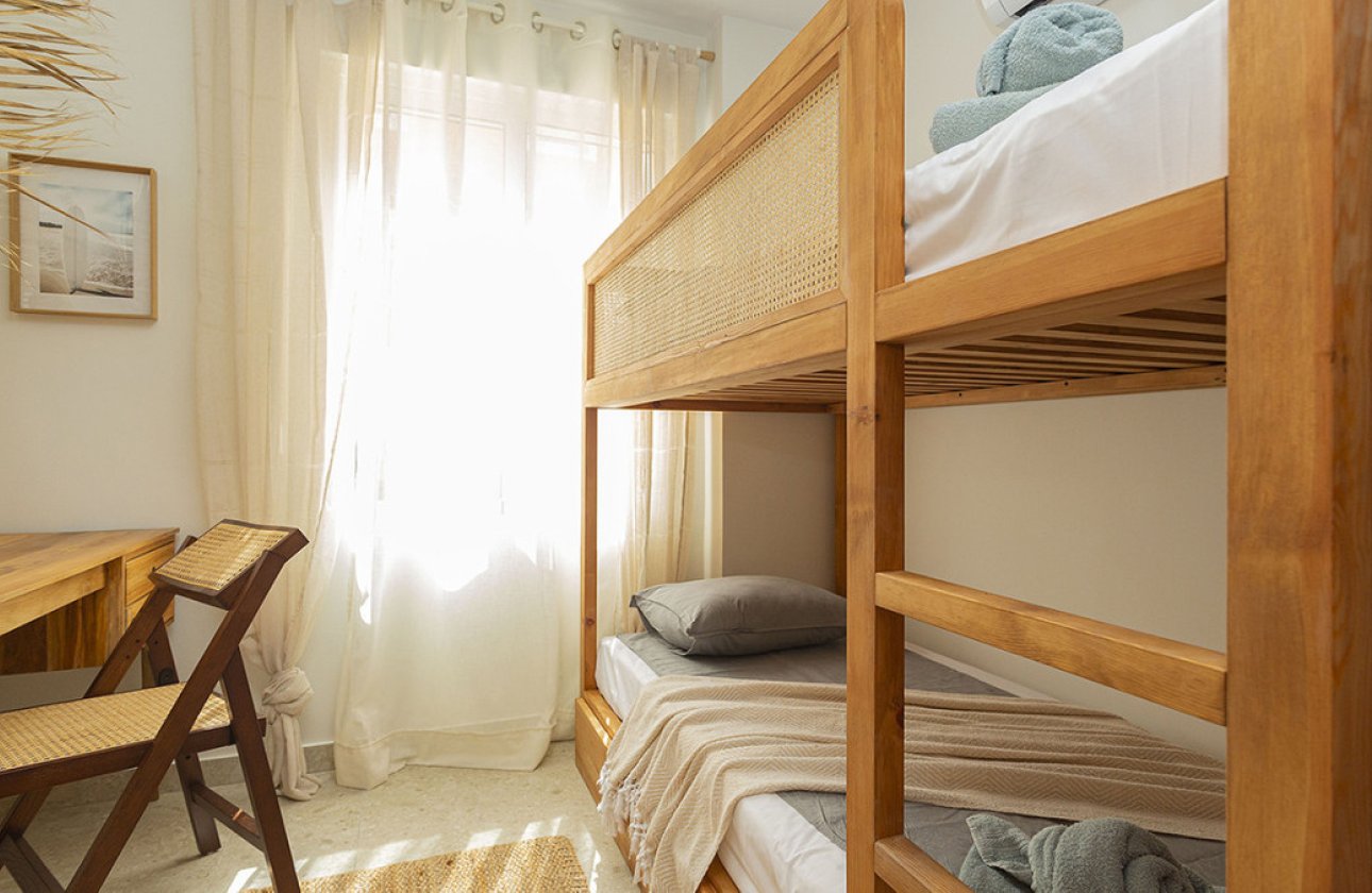 Resale - Villa -
Torrevieja - La Mata