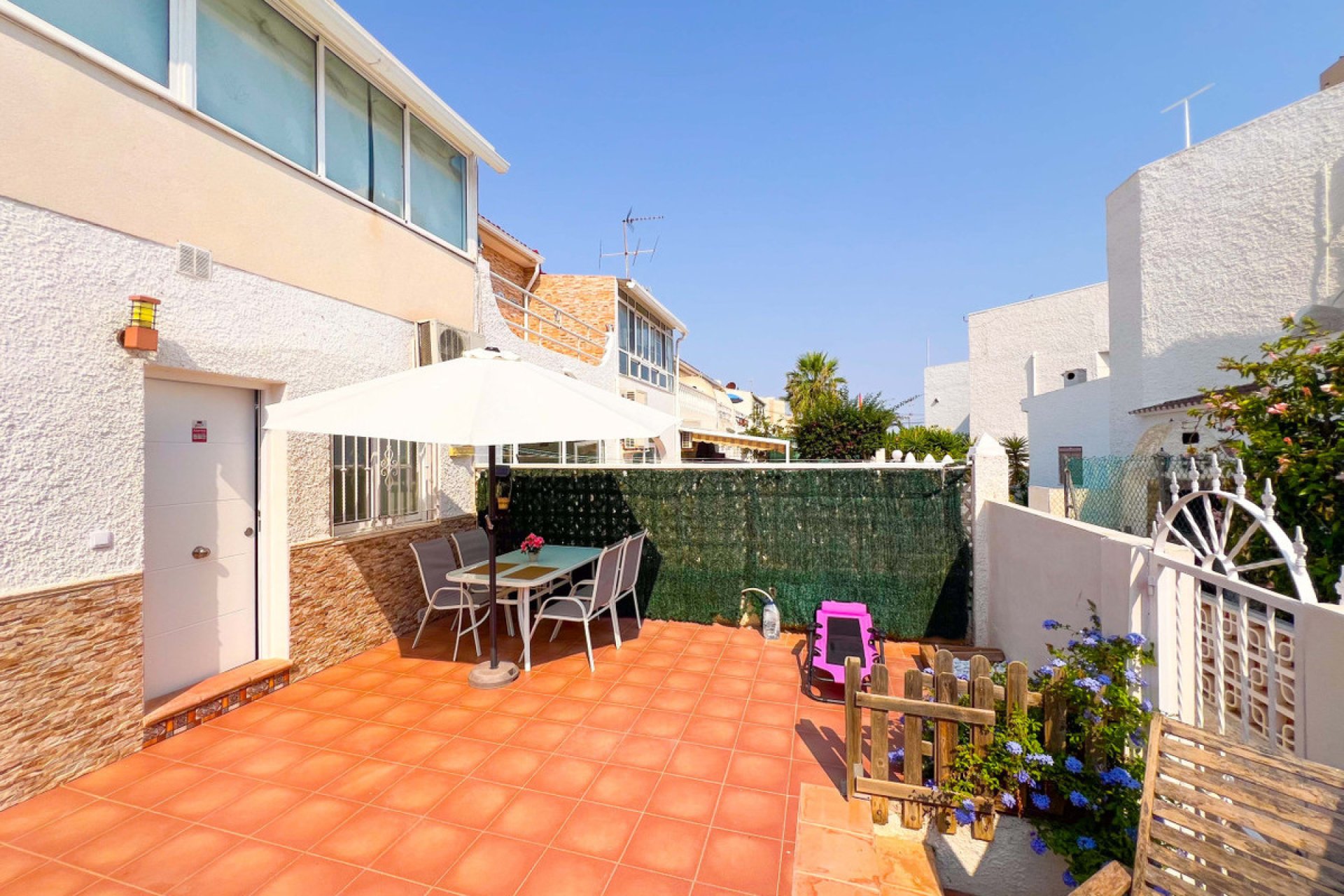 Resale - Villa -
Torrevieja - La Mata