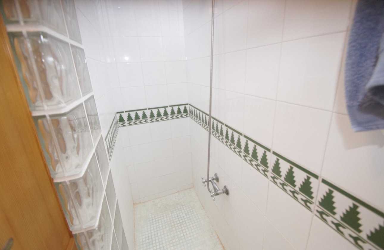 Resale - Villa -
Torrevieja - La Mata