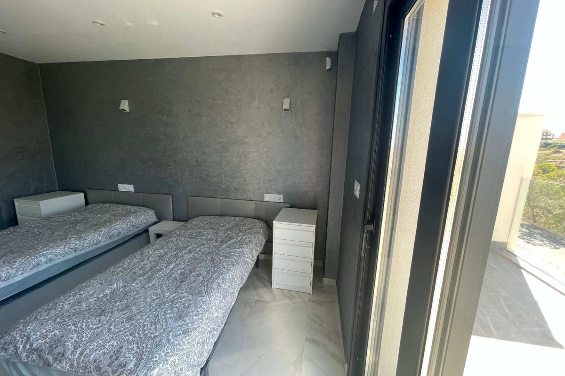 Resale - Villa -
Torrevieja - La Mata