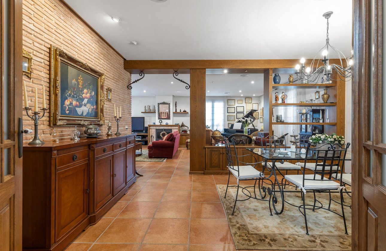 Resale - Villa -
Torrevieja - La Veleta