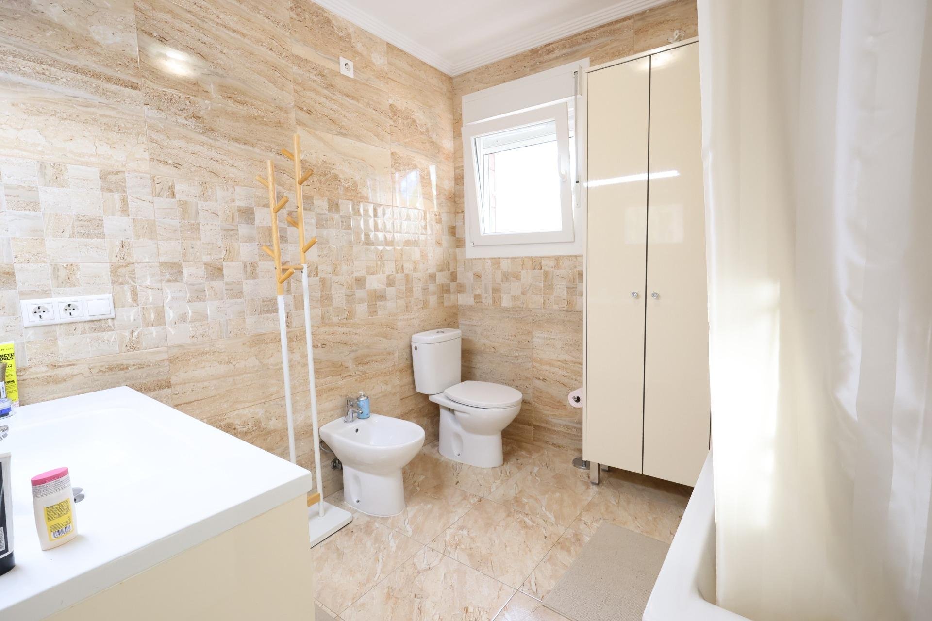 Resale - Villa -
Torrevieja - Los Balcones - Los Altos del Edén