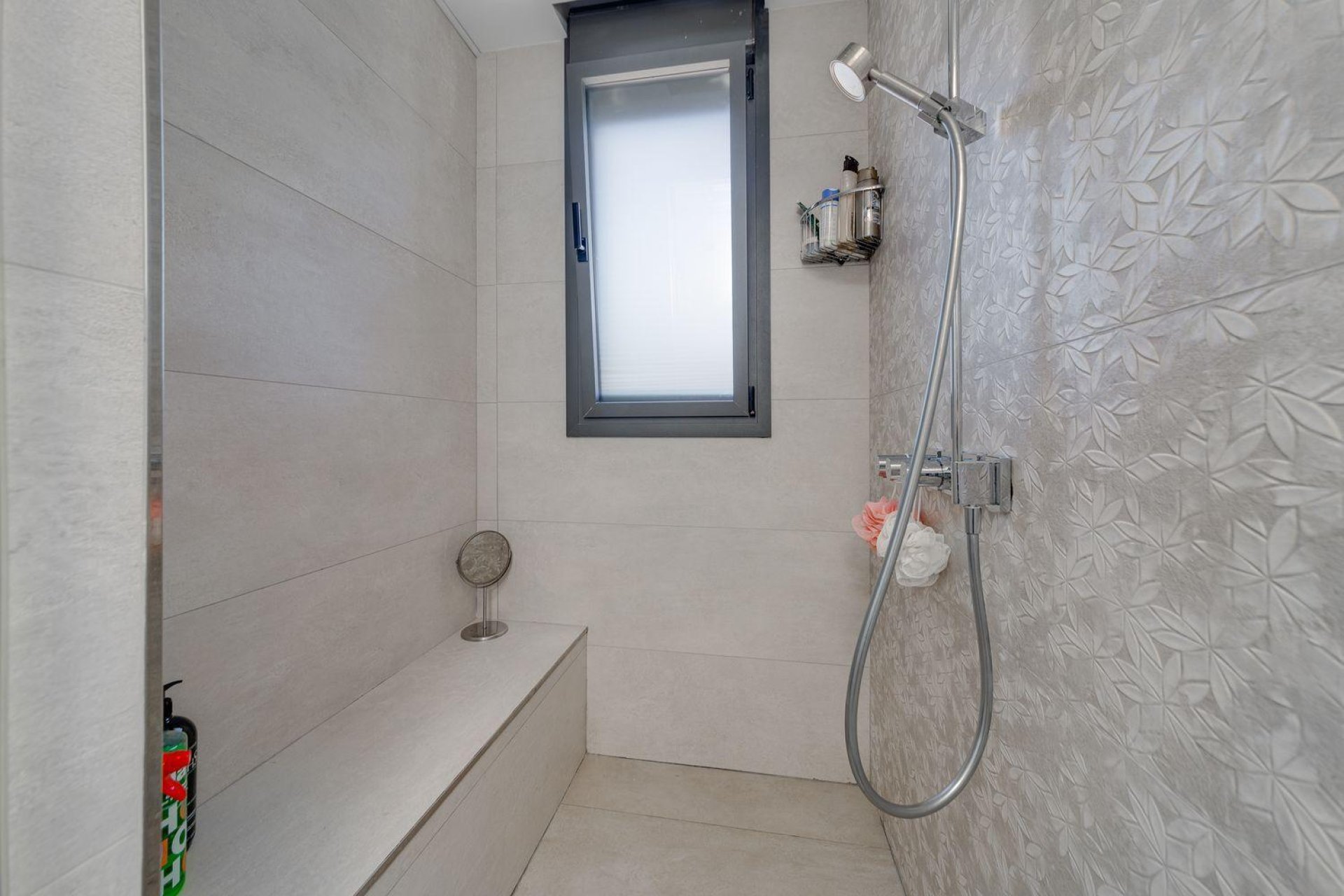 Resale - Villa -
Torrevieja - Los Balcones