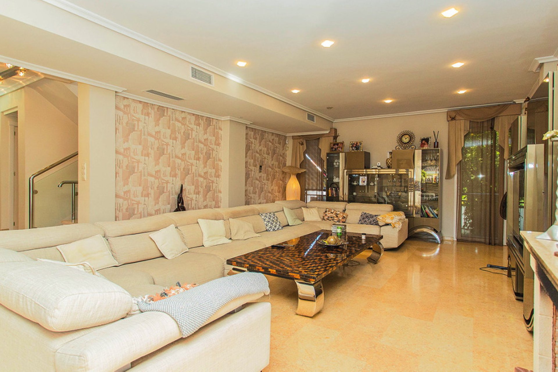 Resale - Villa -
Torrevieja - Torre la mata