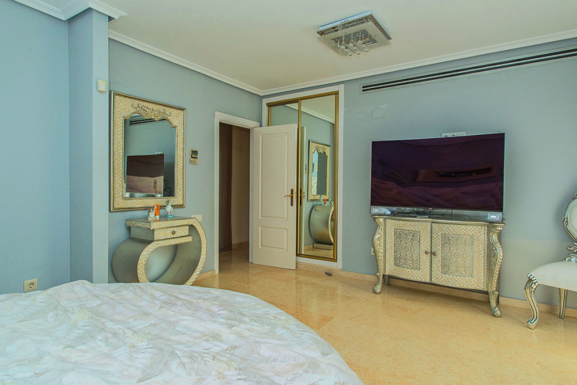 Resale - Villa -
Torrevieja - Torre la mata