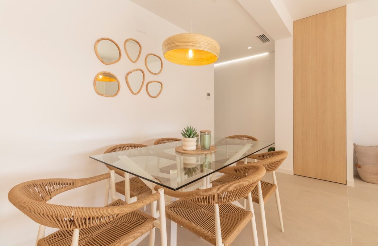 Resale - Villa -
Torrevieja - Torrevieja Centro