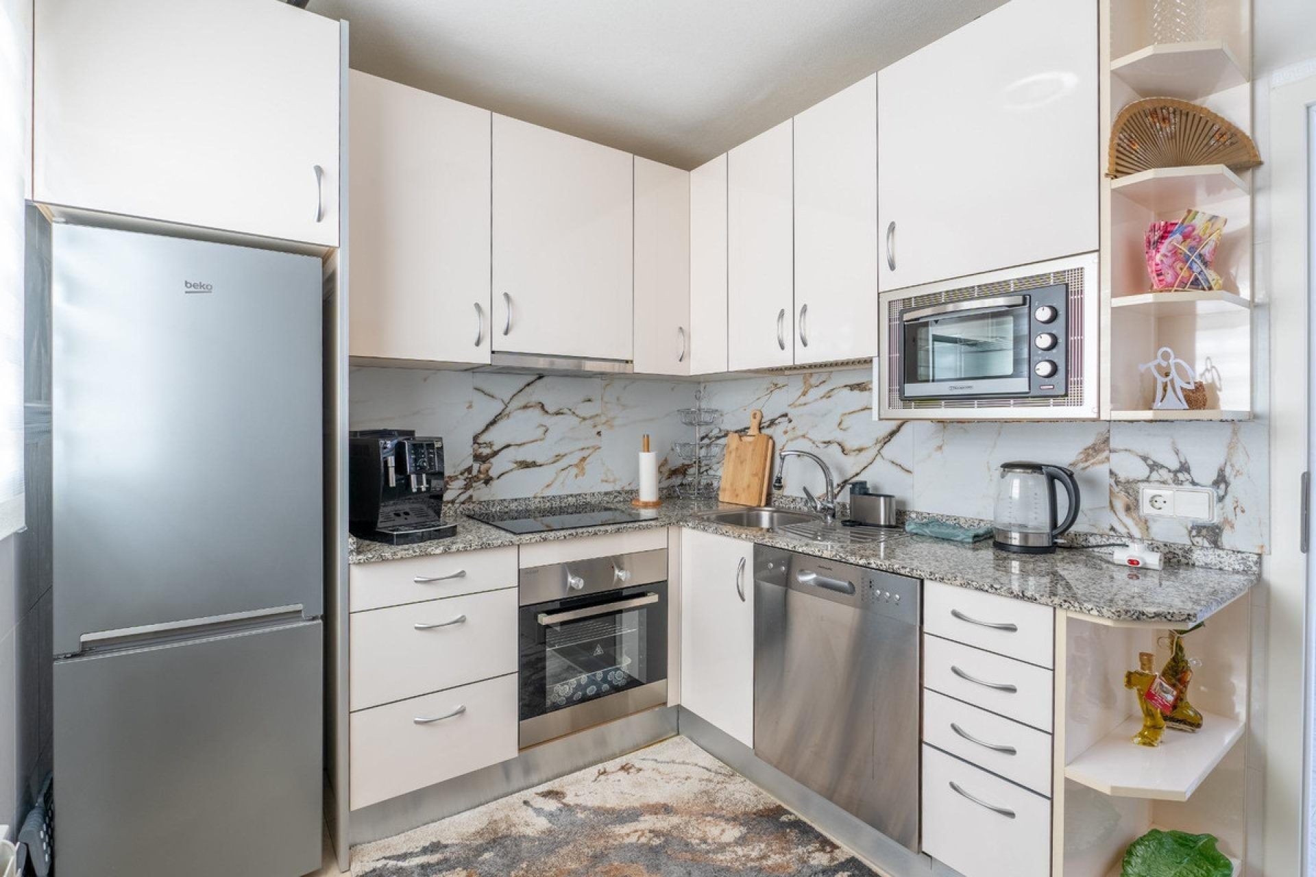 Resale - Villa -
Torrevieja - Torrevieja Centro