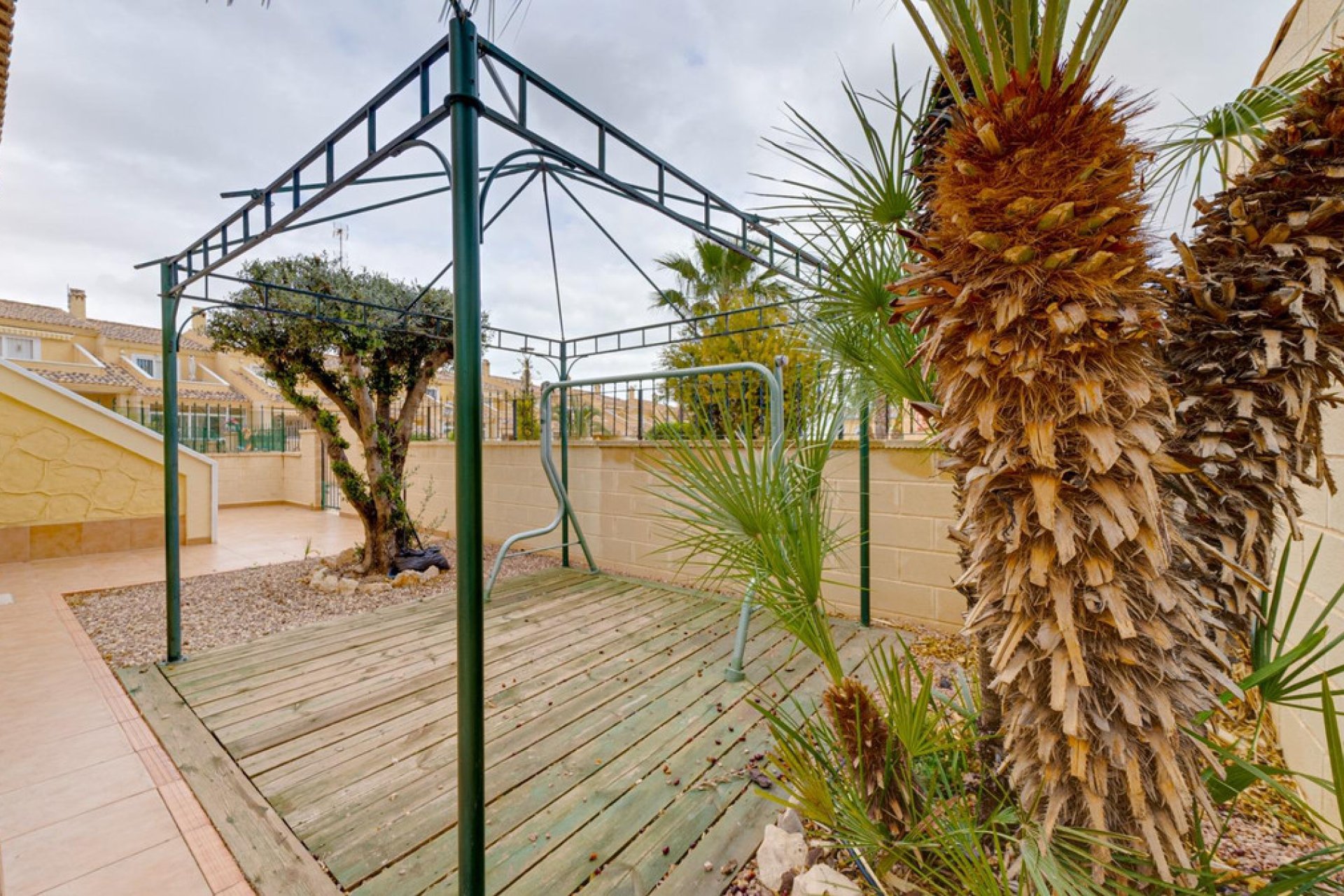 Resale - Villa -
Torrevieja - Torrevieja Centro