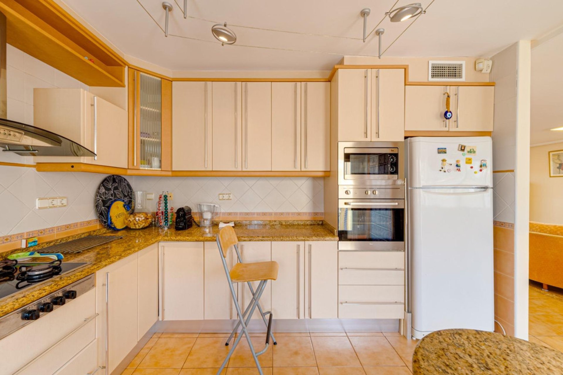 Resale - Villa -
Torrevieja - Torrevieja Centro