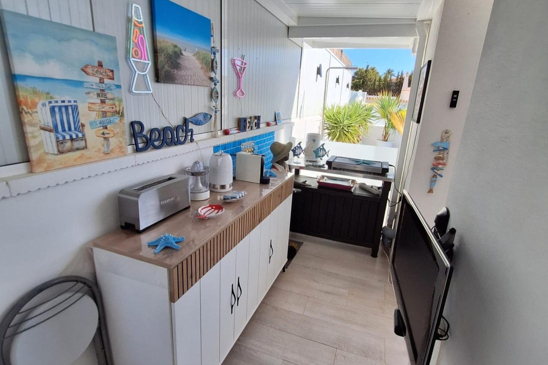 Resale - Villa -
Torrevieja - Torrevieja Centro