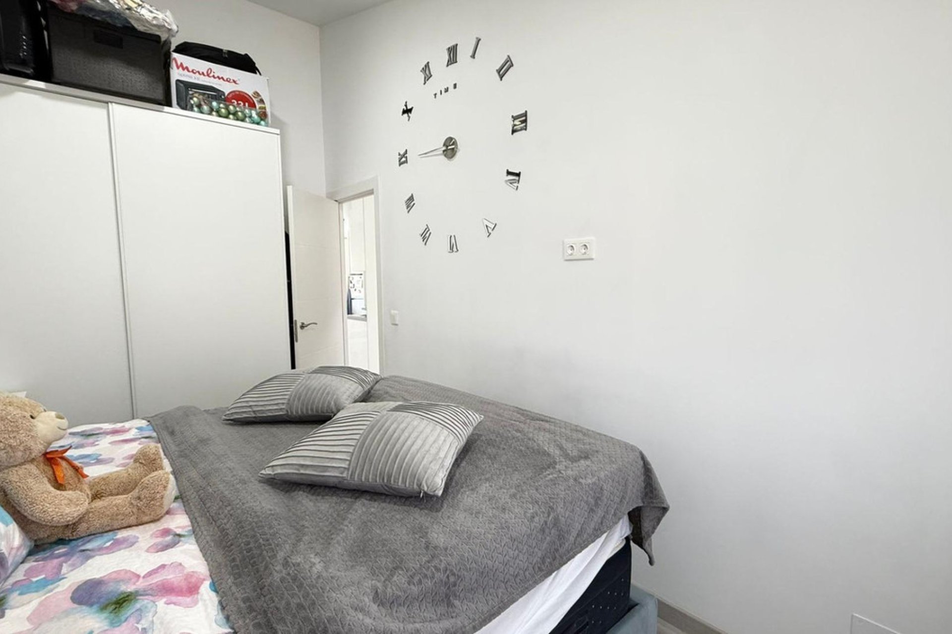 Resale - Villa -
Torrevieja - Torrevieja Centro