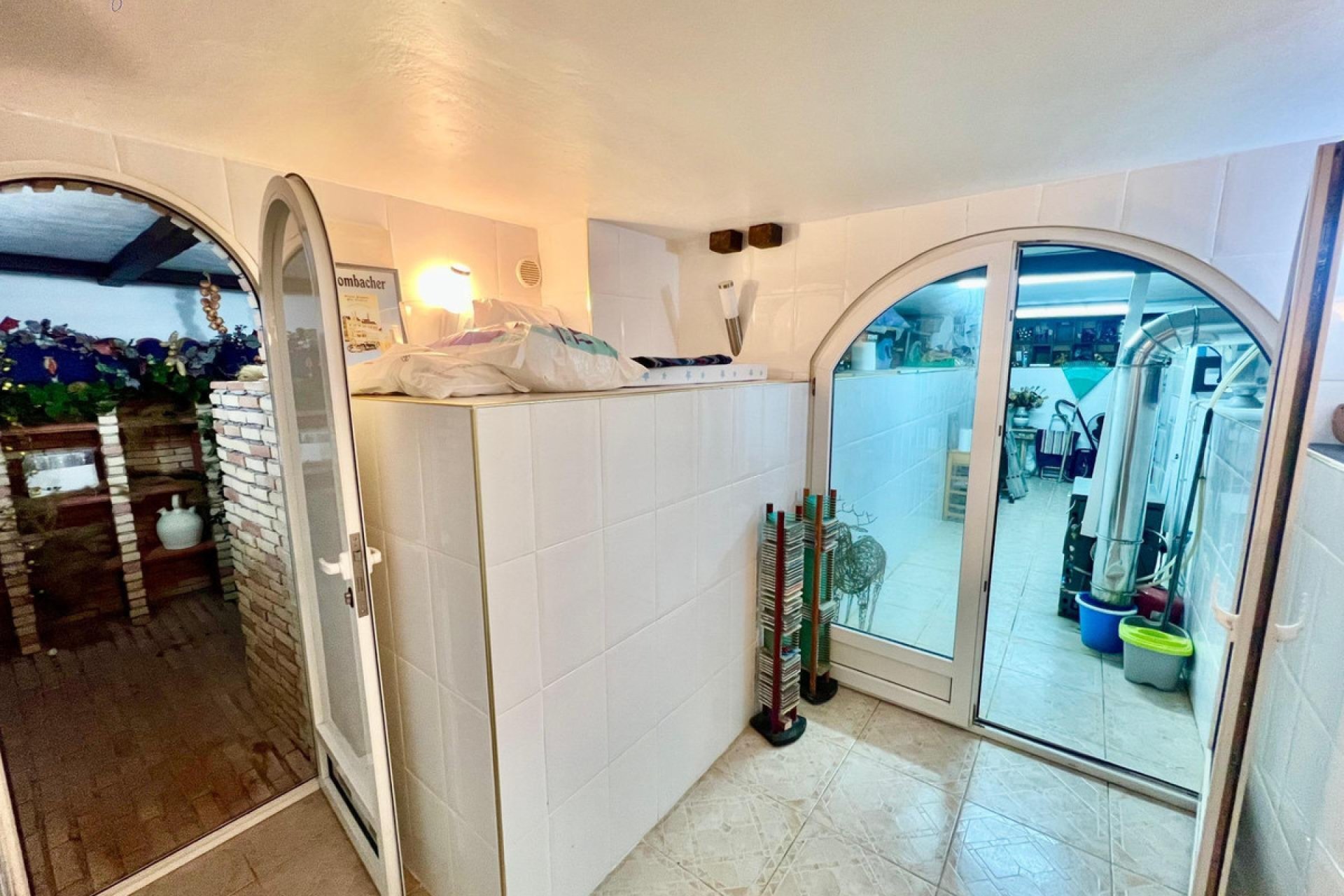 Resale - Villa -
Torrevieja - Torrevieja Centro