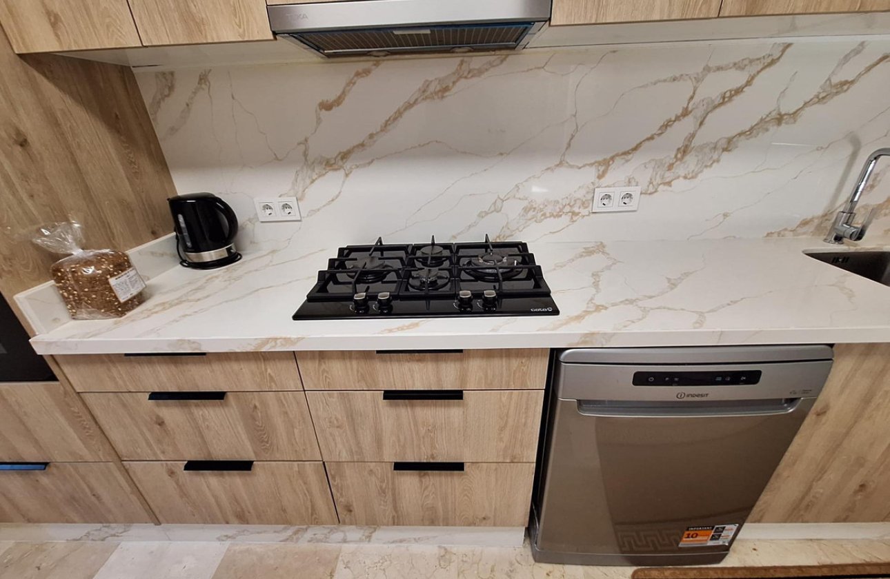 Resale - Villa -
Torrevieja - Torrevieja Centro