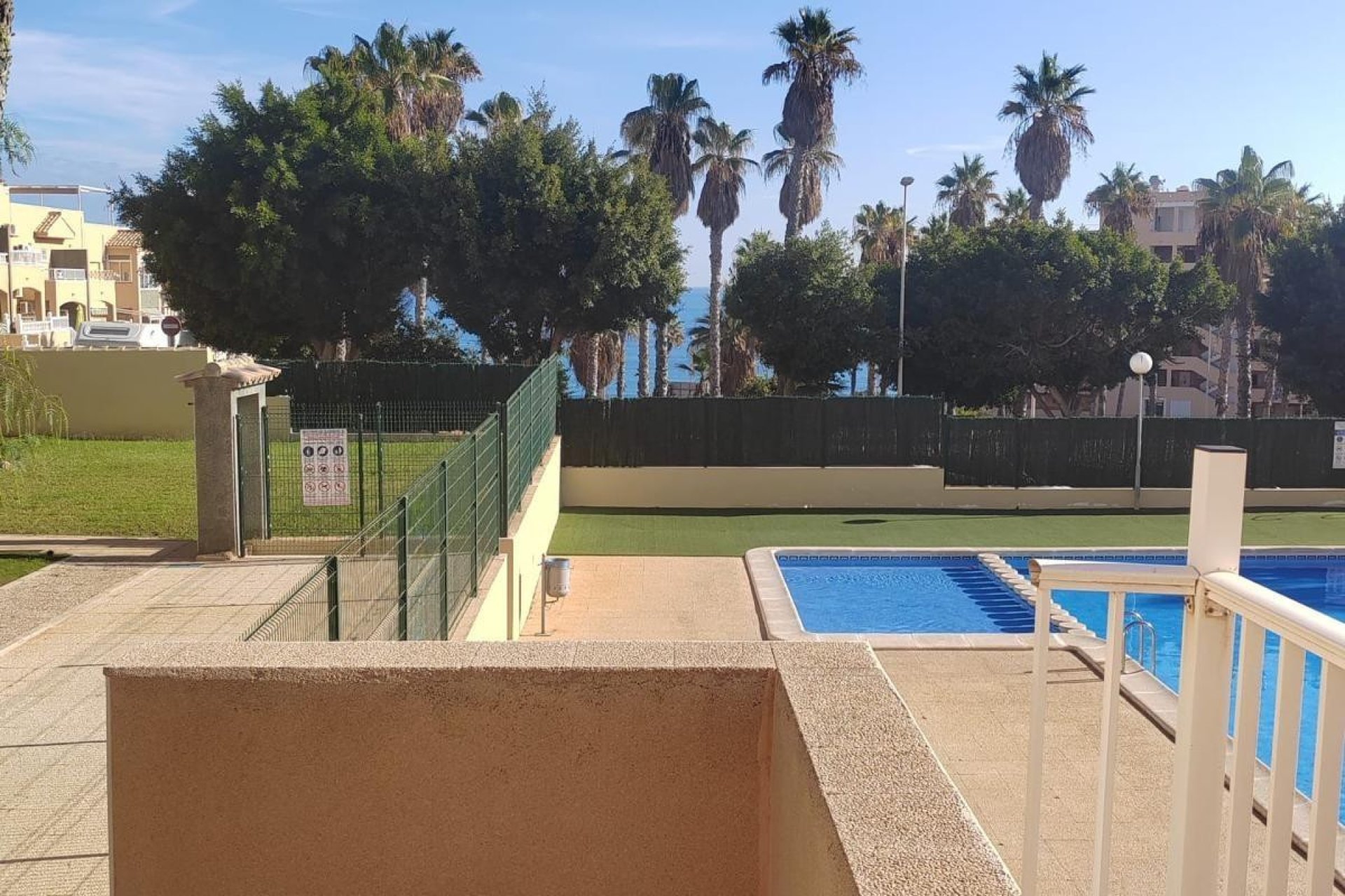 Resale - Villa -
Torrevieja - Torrevieja Centro