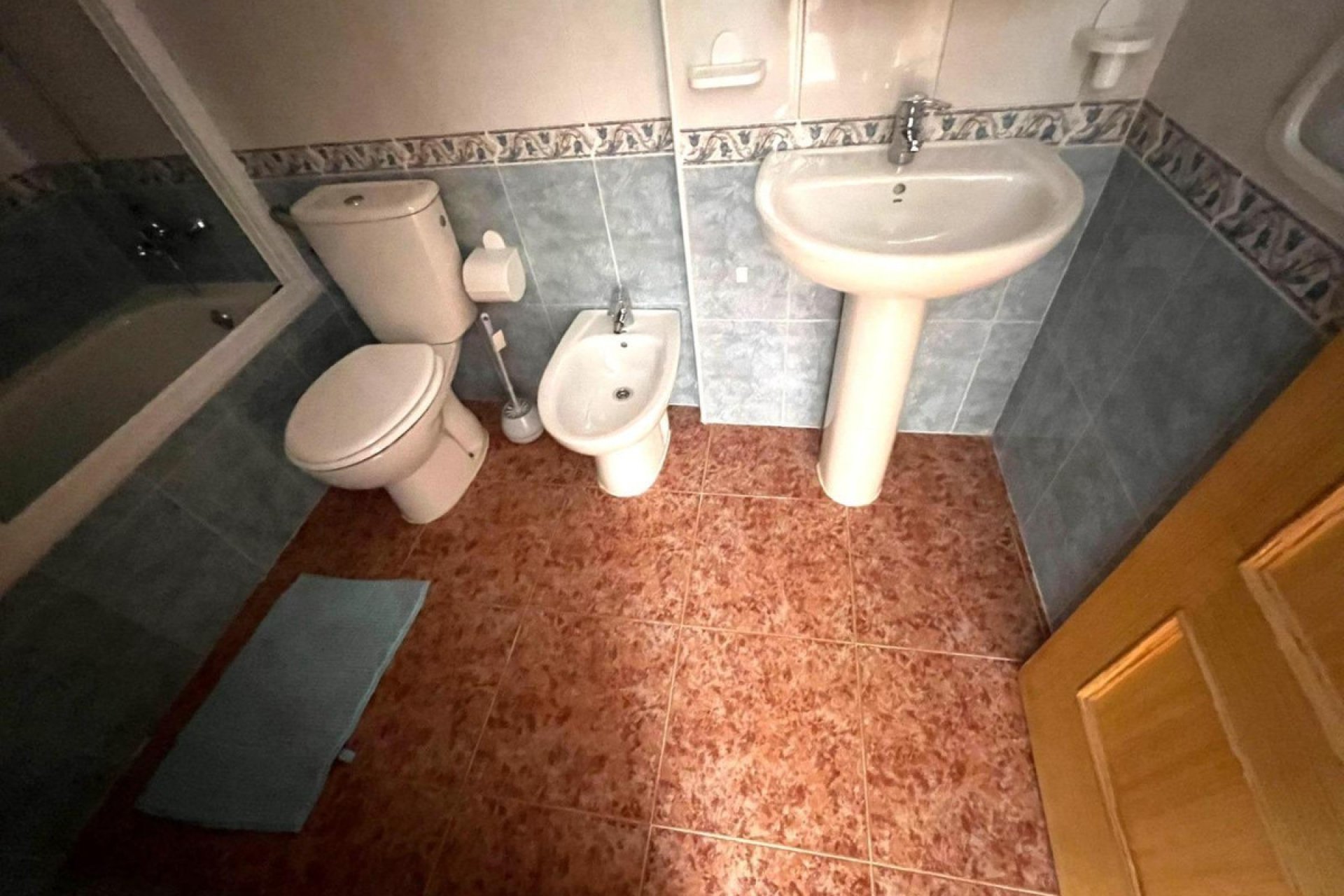 Resale - Villa -
Torrevieja - Torrevieja Centro