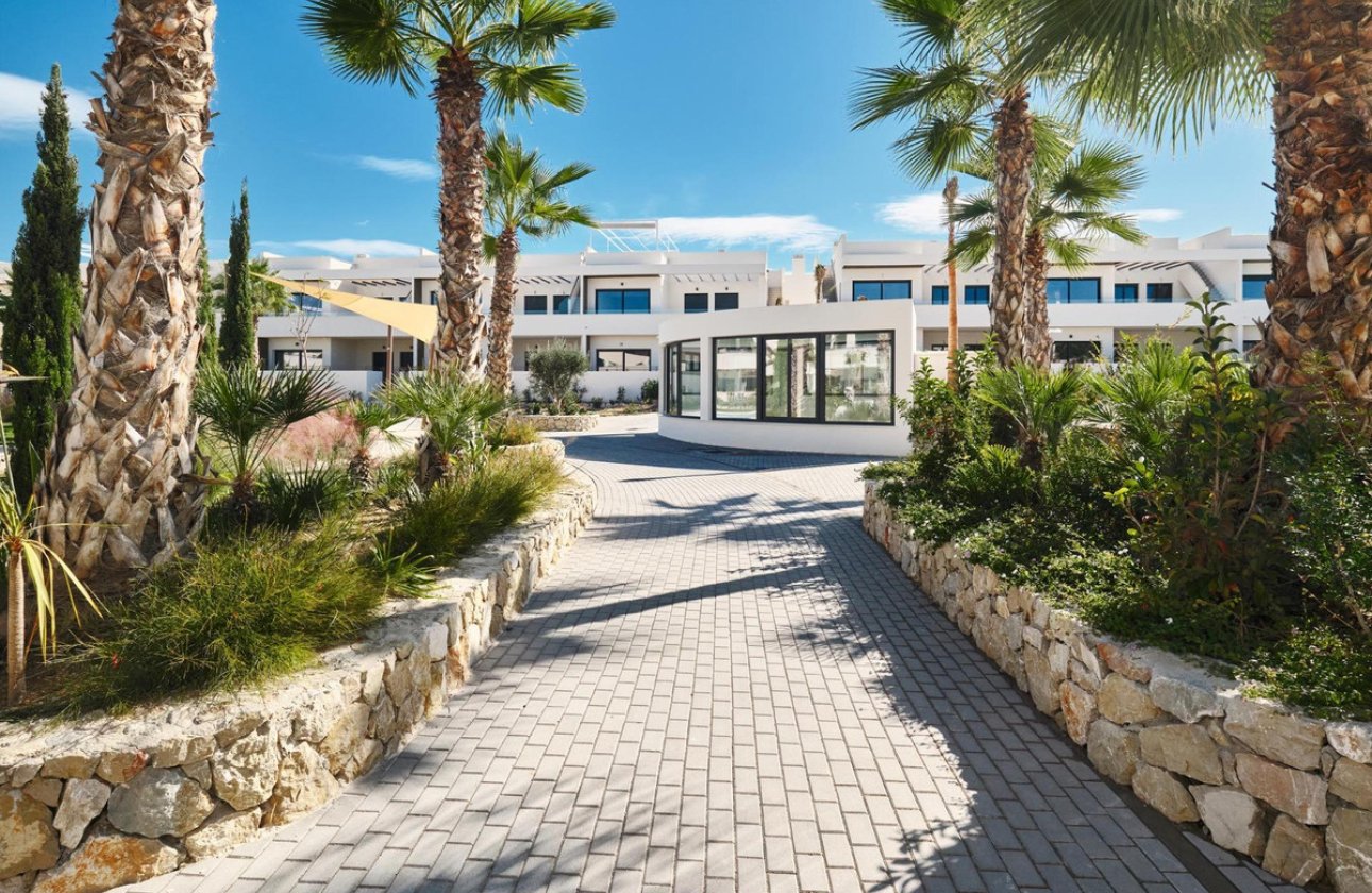 Resale - Villa -
Torrevieja - Torrevieja Centro