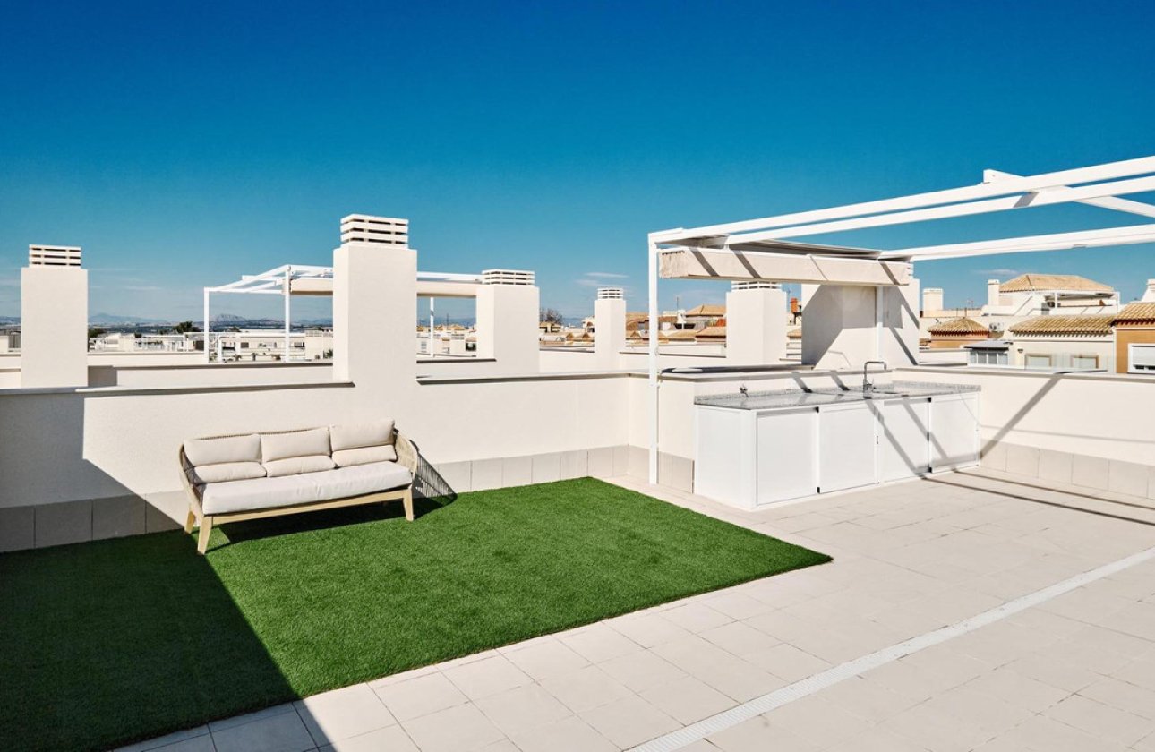 Resale - Villa -
Torrevieja - Torrevieja Centro