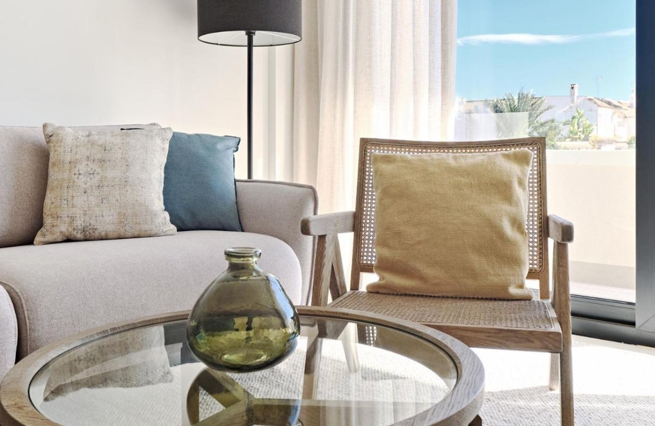 Resale - Villa -
Torrevieja - Torrevieja Centro