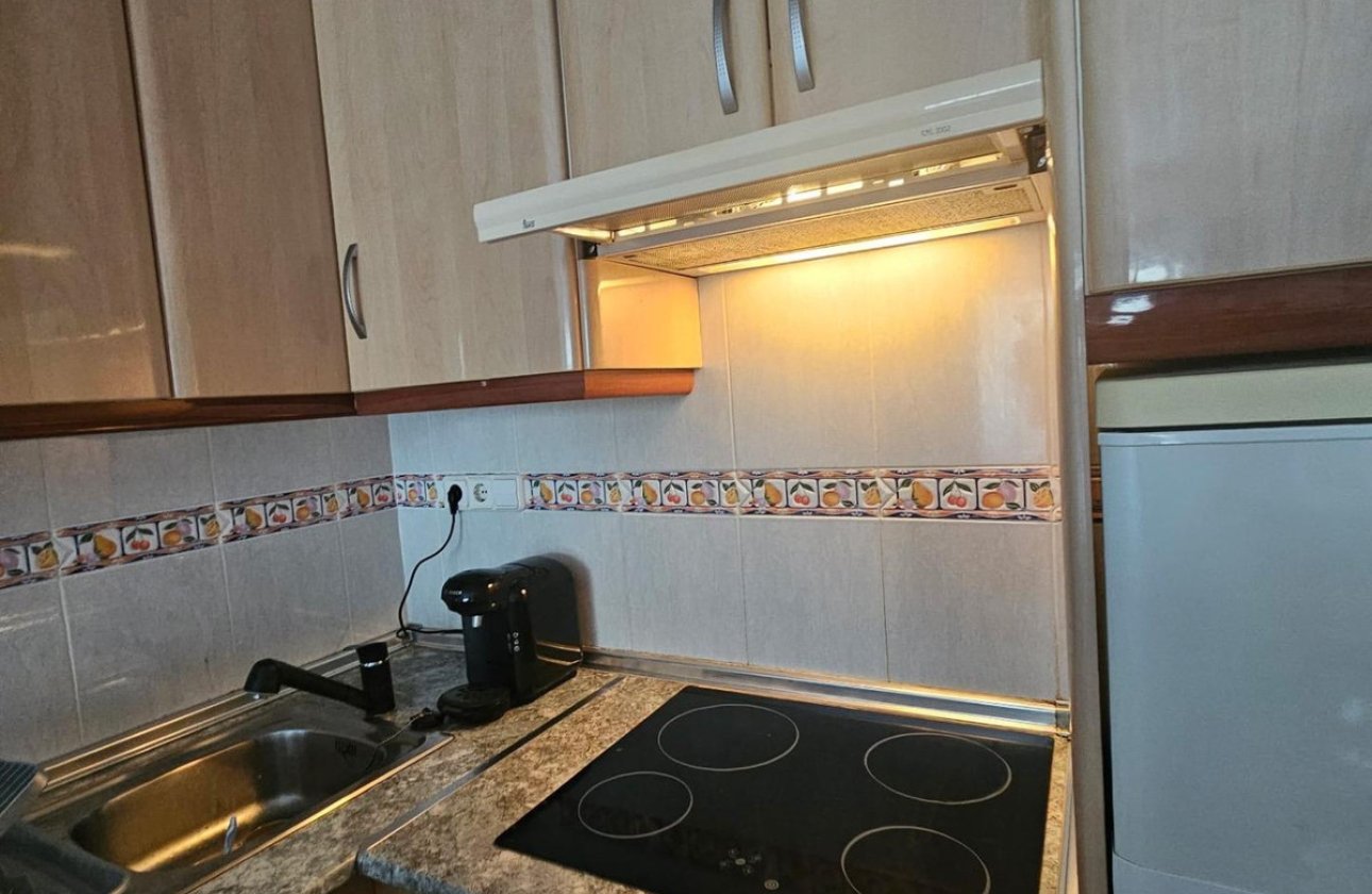 Resale - Villa -
Torrevieja - Torrevieja Centro