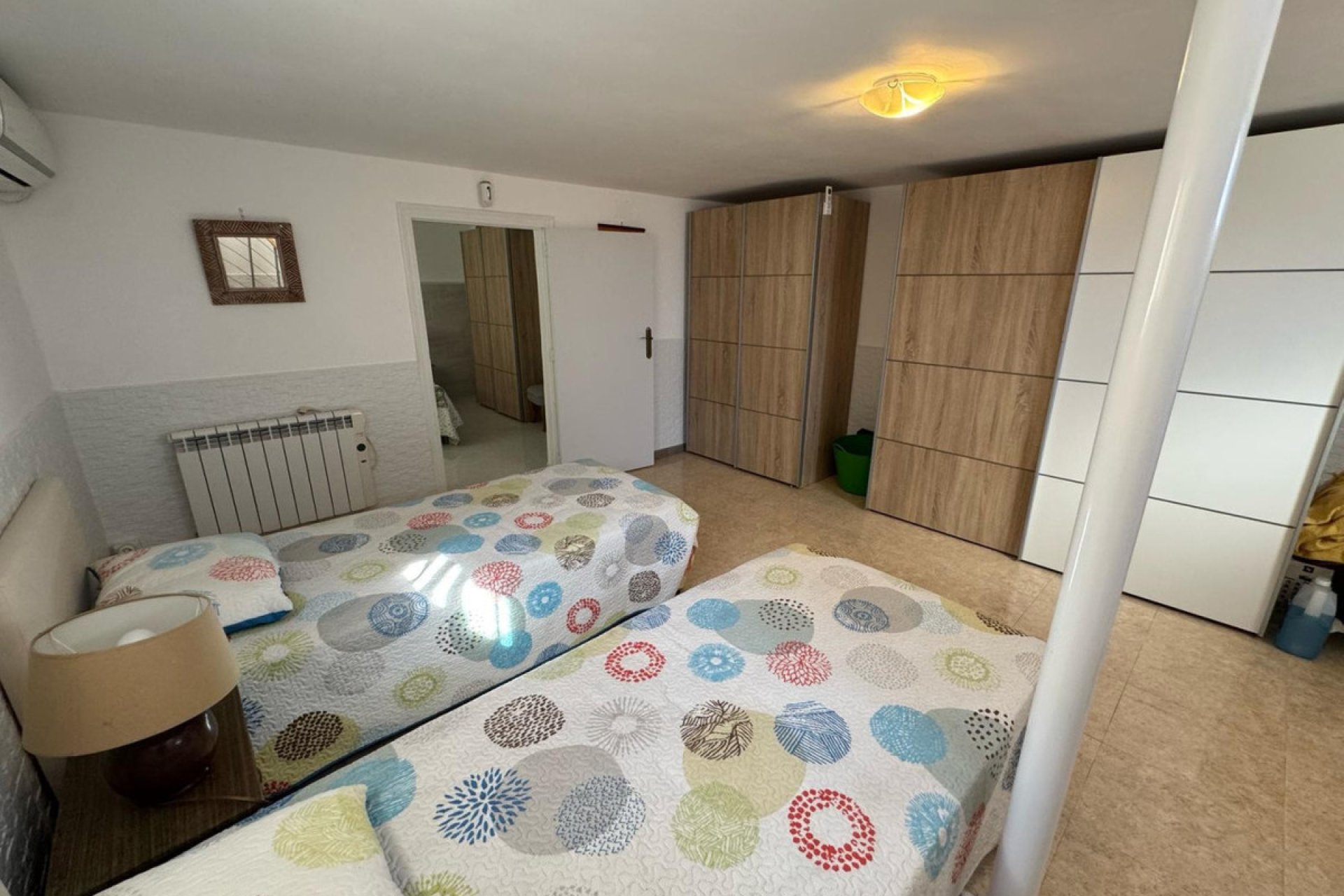 Resale - Villa -
Torrevieja - Torrevieja Centro