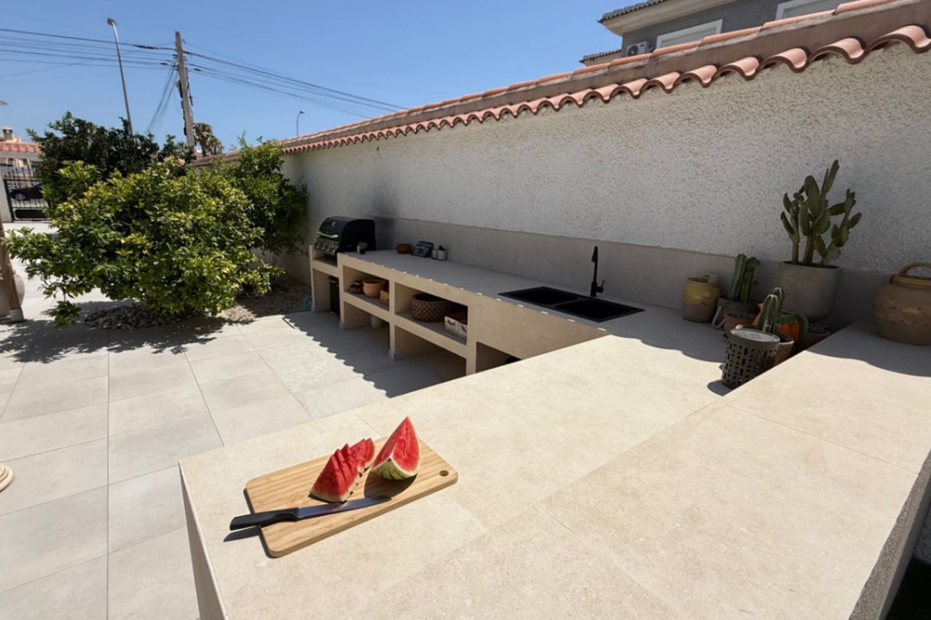 Resale - Villa -
Torrevieja - Torrevieja Centro