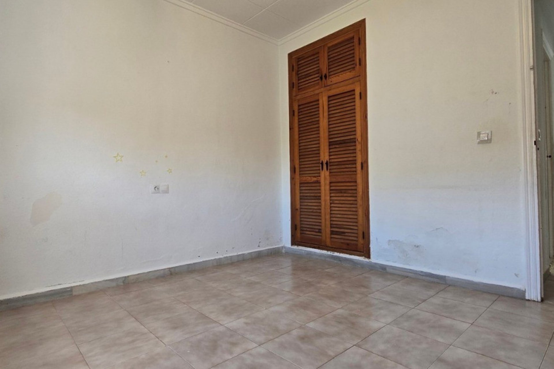 Resale - Villa -
Torrevieja - Torrevieja Centro