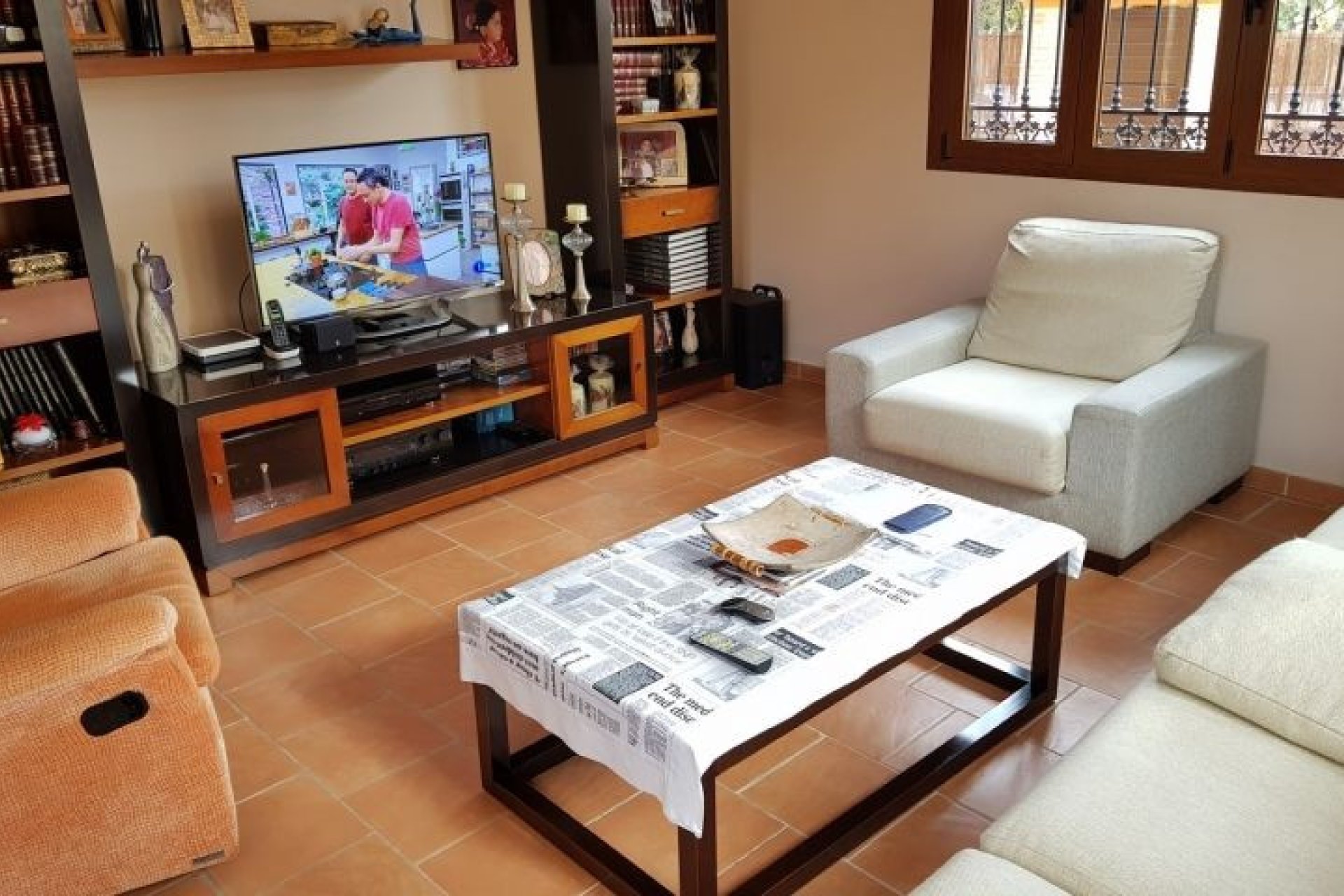 Resale - Villa -
Torrevieja - Torrevieja Centro