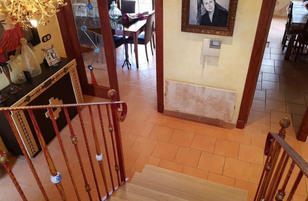 Resale - Villa -
Torrevieja - Torrevieja Centro