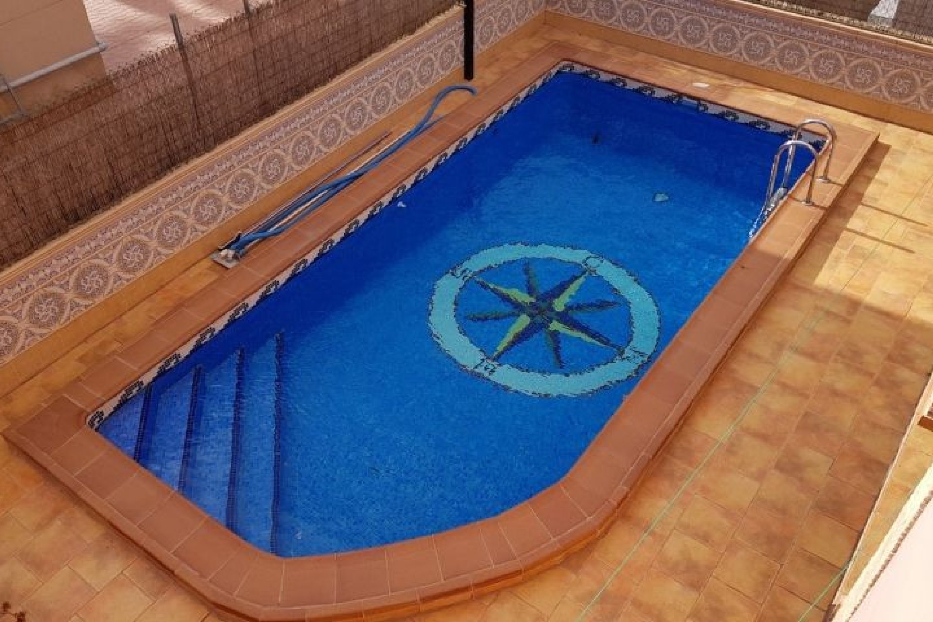 Resale - Villa -
Torrevieja - Torrevieja Centro