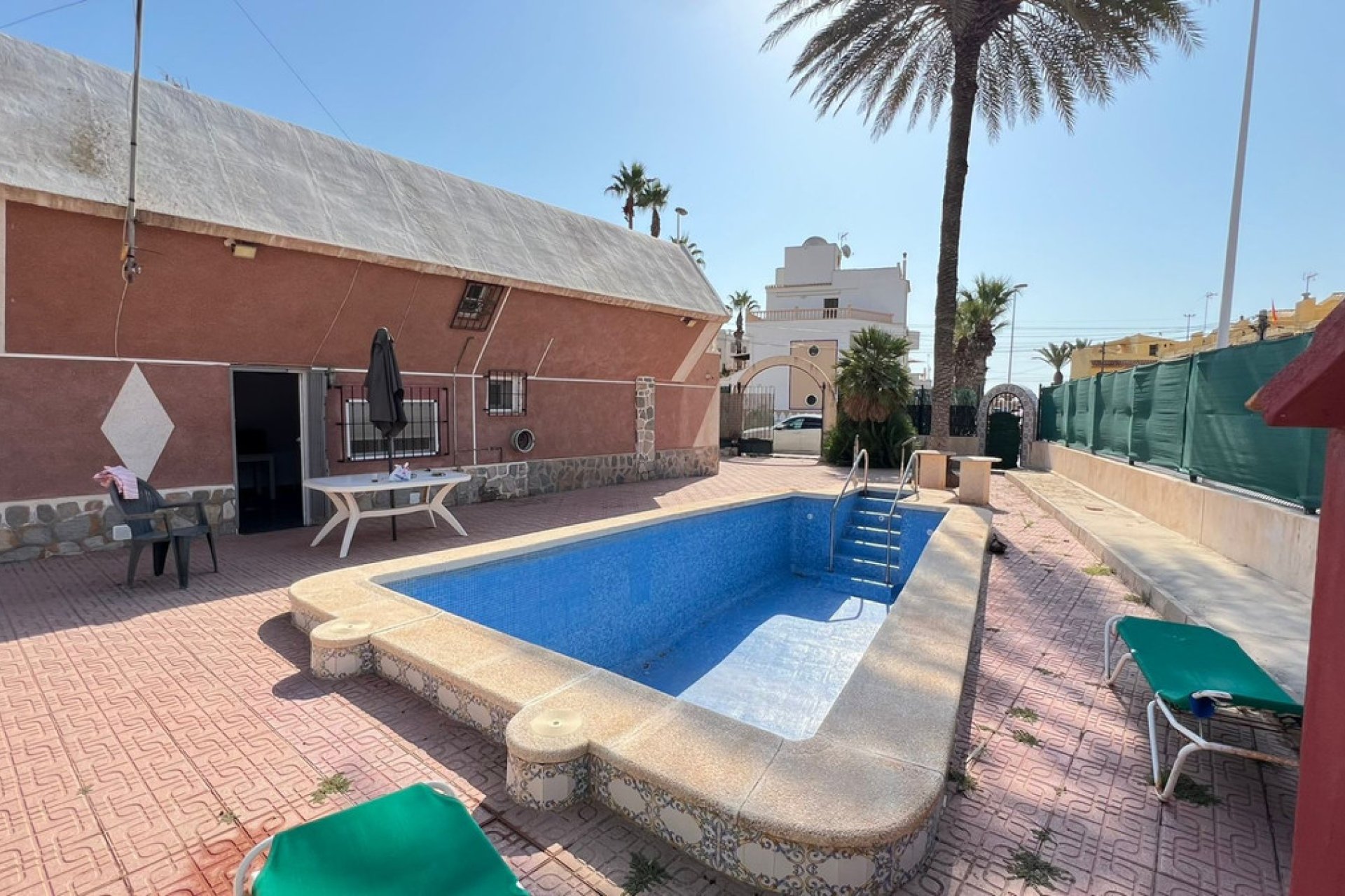 Resale - Villa -
Torrevieja - Torrevieja Centro