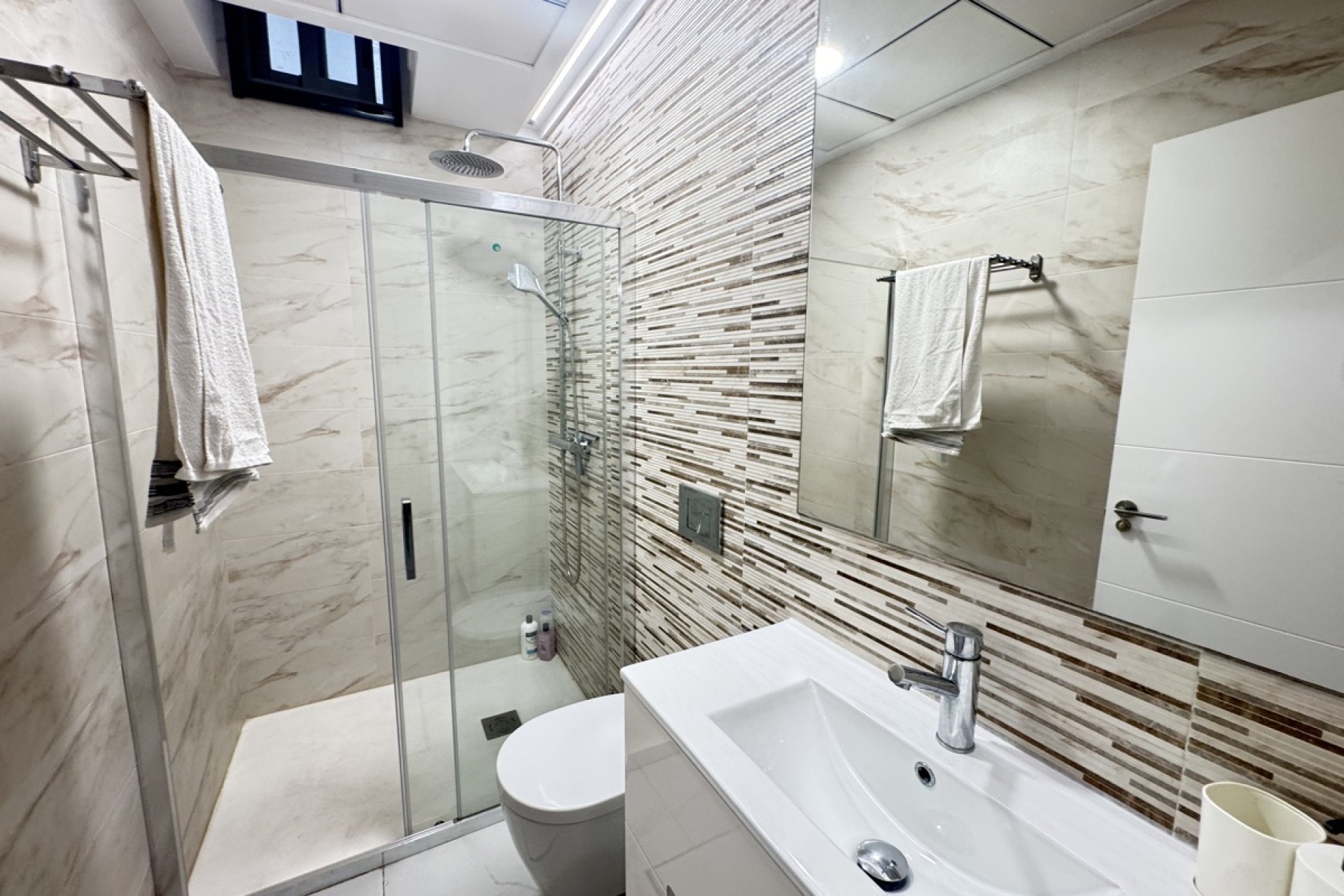 Resale - Villa -
Villamartin