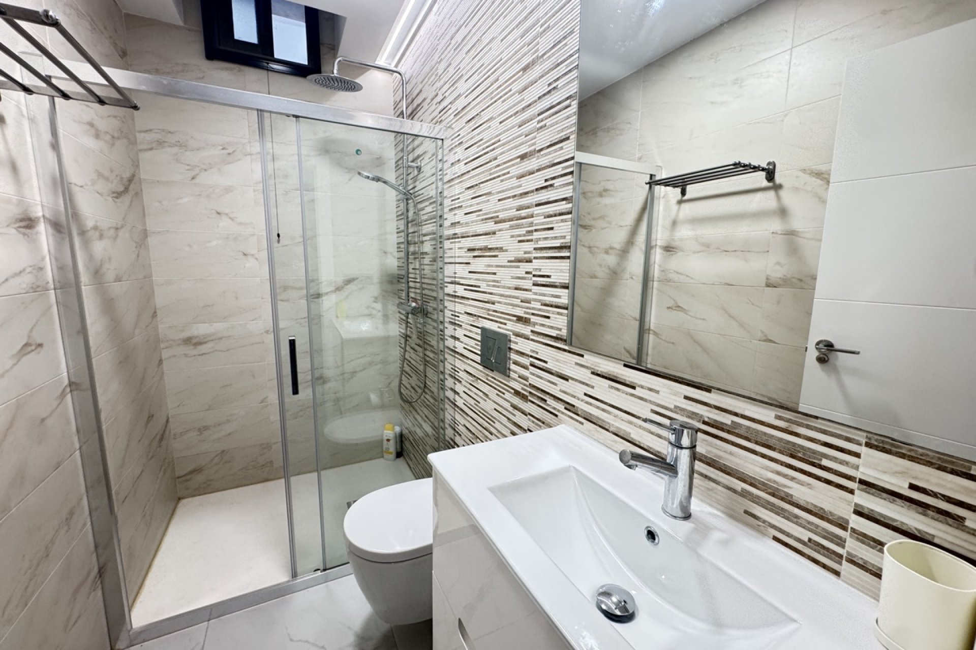 Resale - Villa -
Villamartin