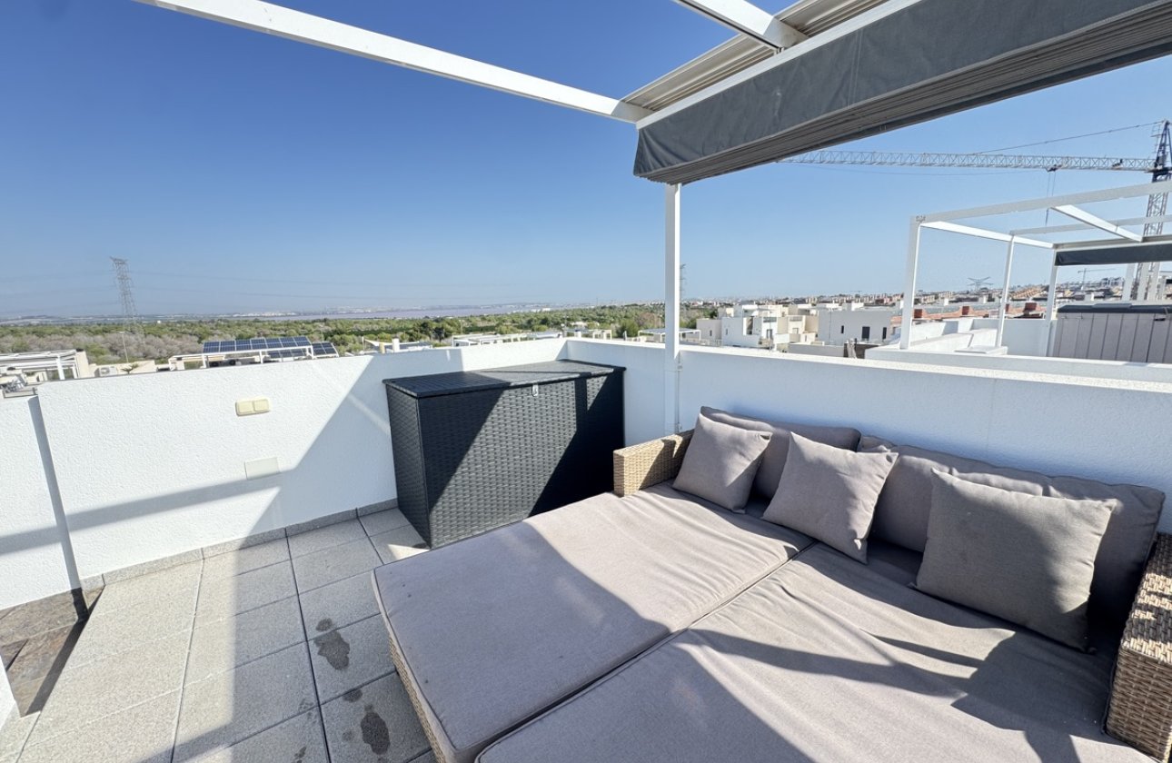 Resale - Villa -
Villamartin