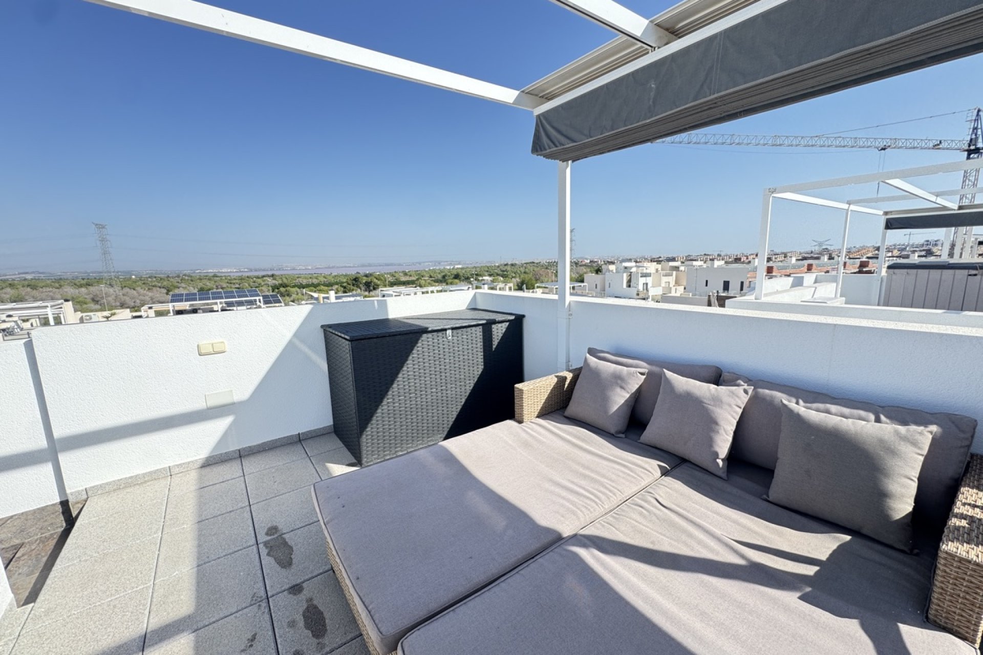 Resale - Villa -
Villamartin