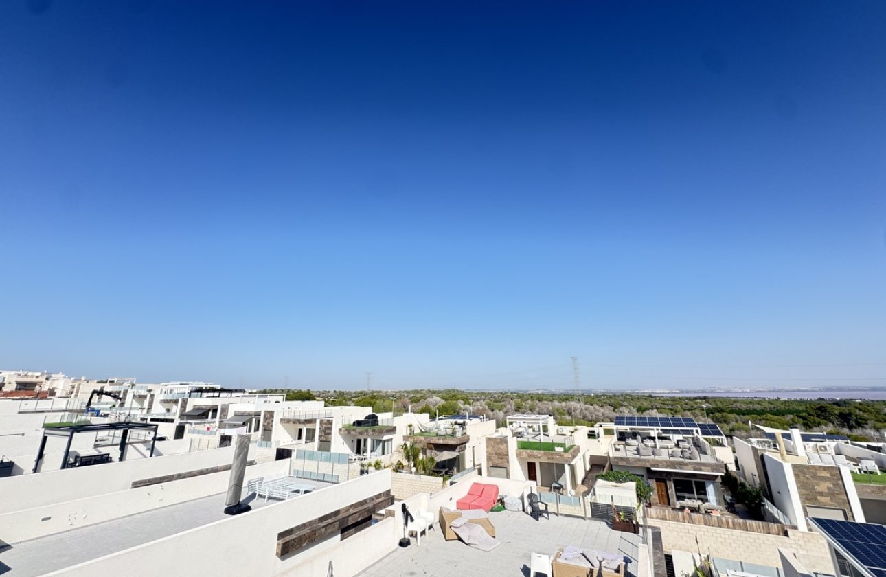 Resale - Villa -
Villamartin