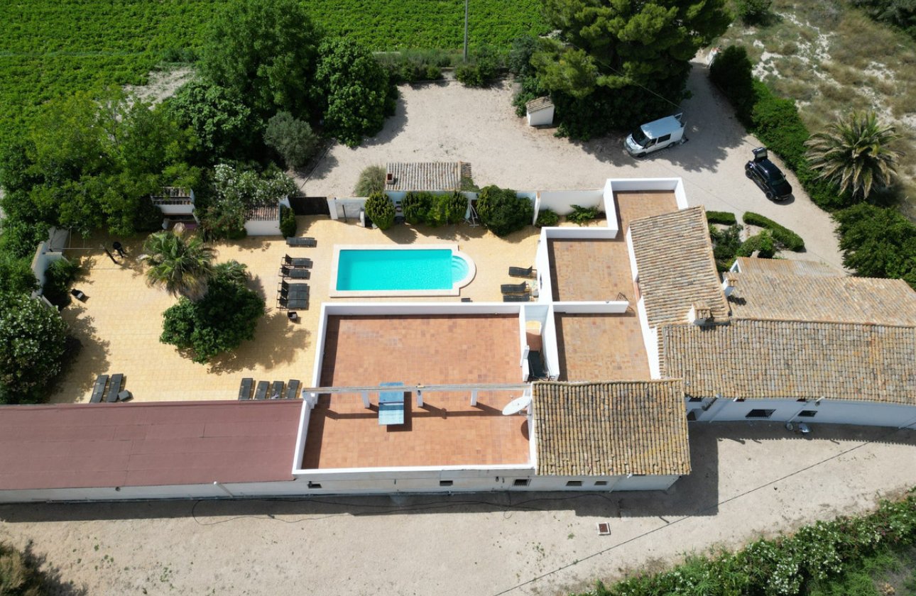 Resale - Villa -
Villena - Villena Centro