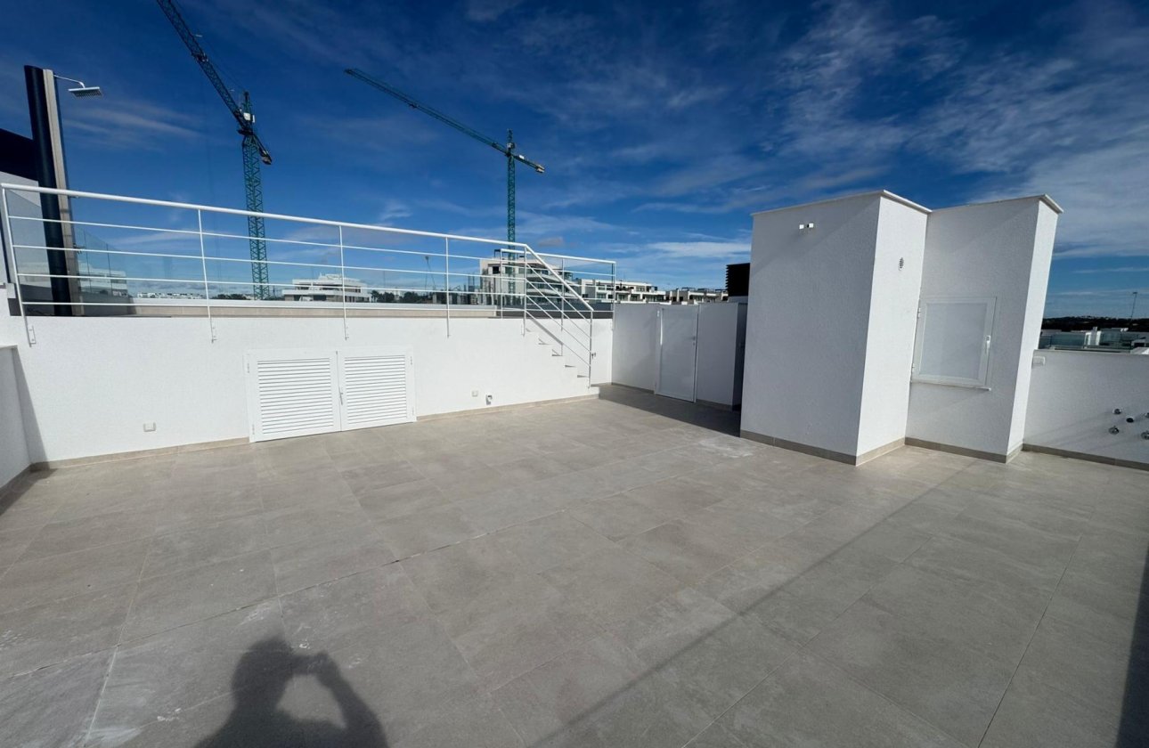 Reventa - Apartamento -
Orihuela Costa - Las Colinas Golf