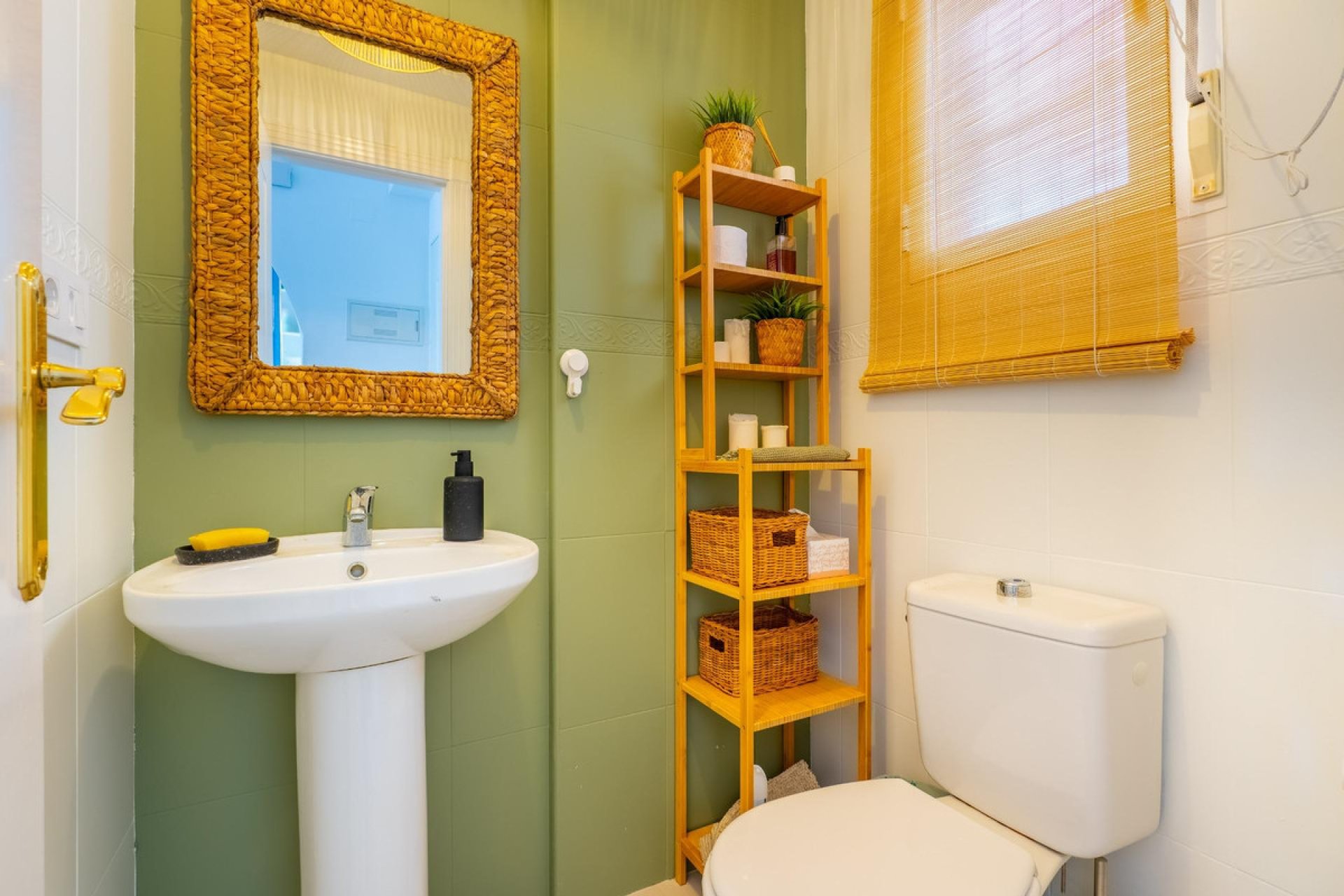 Reventa - Apartamento / piso -
Algorfa - Algorfa Centro