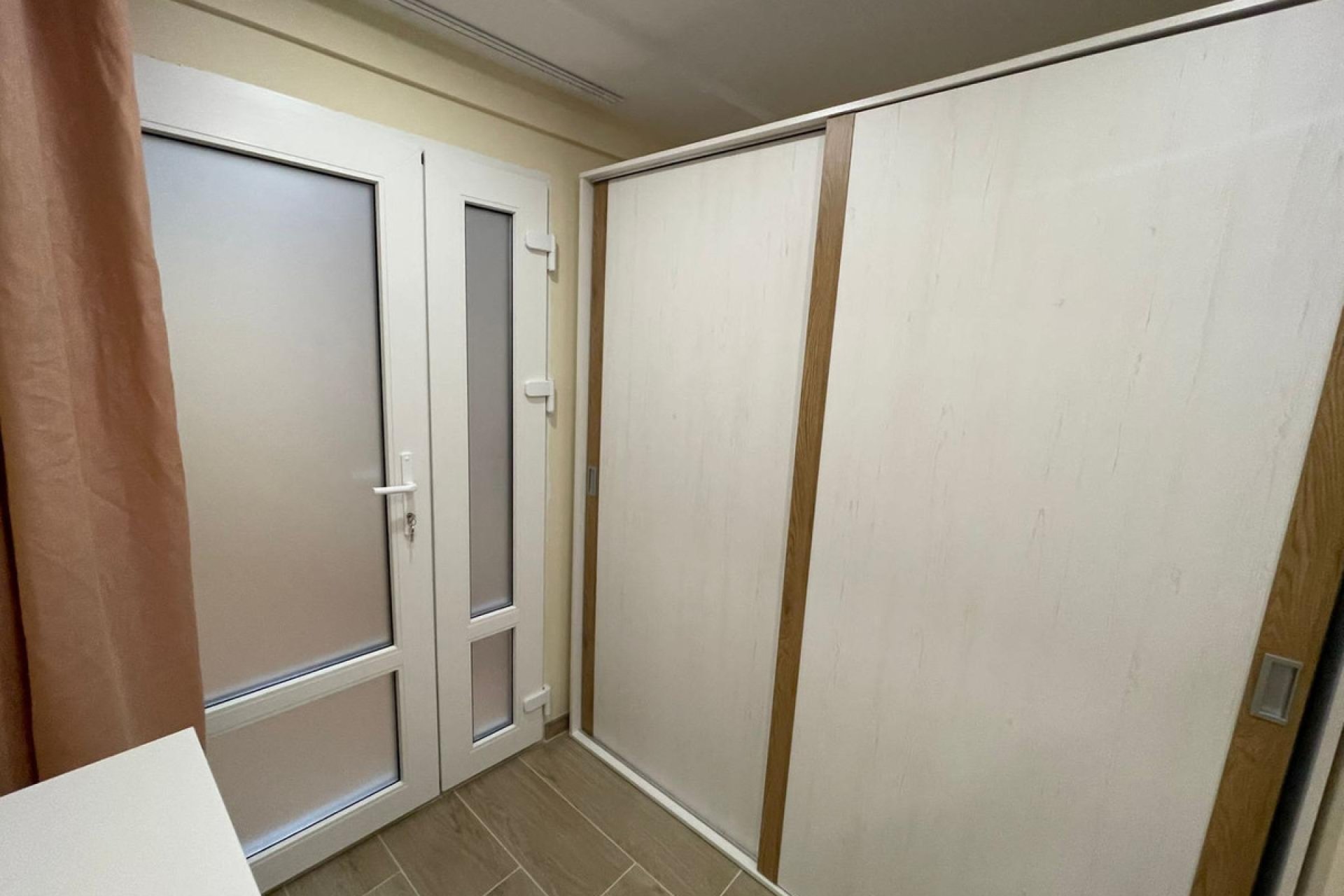 Reventa - Apartamento / piso -
Alicante - Alicante Centro