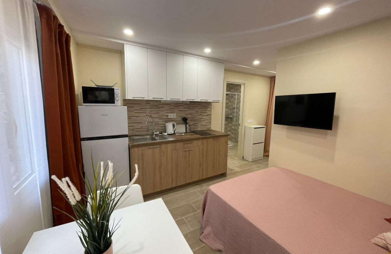 Reventa - Apartamento / piso -
Alicante - Alicante Centro