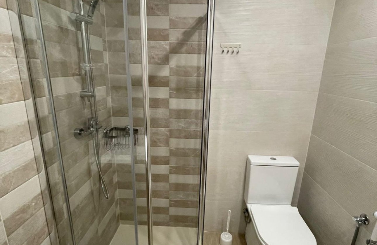 Reventa - Apartamento / piso -
Alicante - Alicante Centro