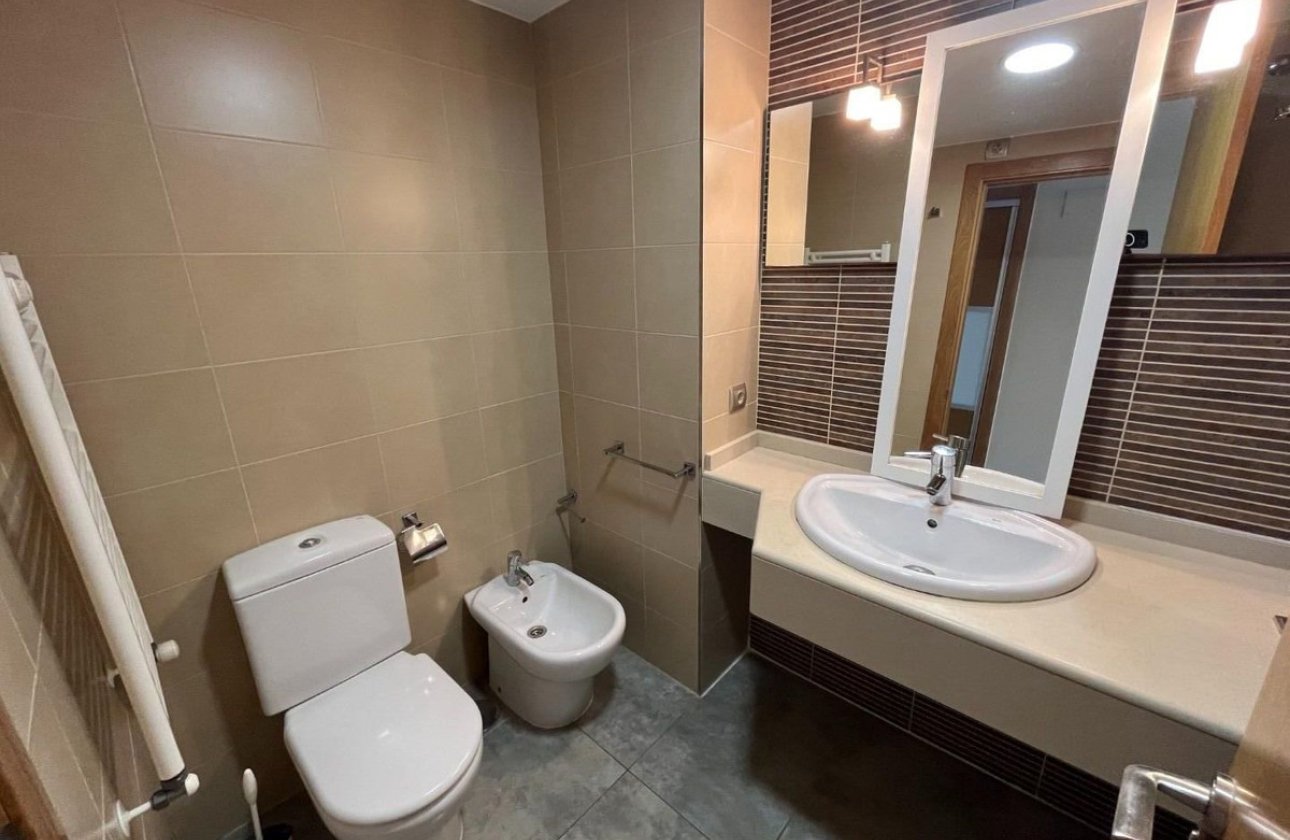 Reventa - Apartamento / piso -
Alicante - Alicante Centro