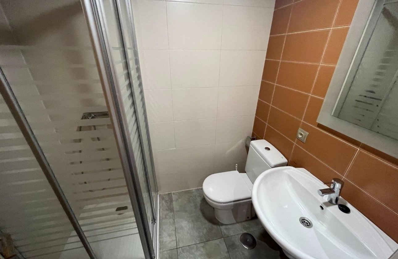 Reventa - Apartamento / piso -
Alicante - Alicante Centro