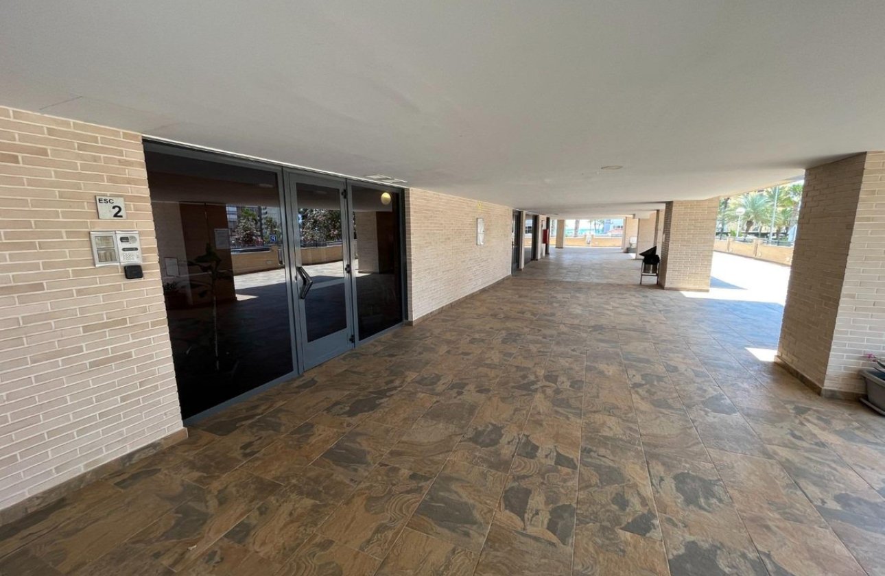 Reventa - Apartamento / piso -
Alicante - Alicante Centro