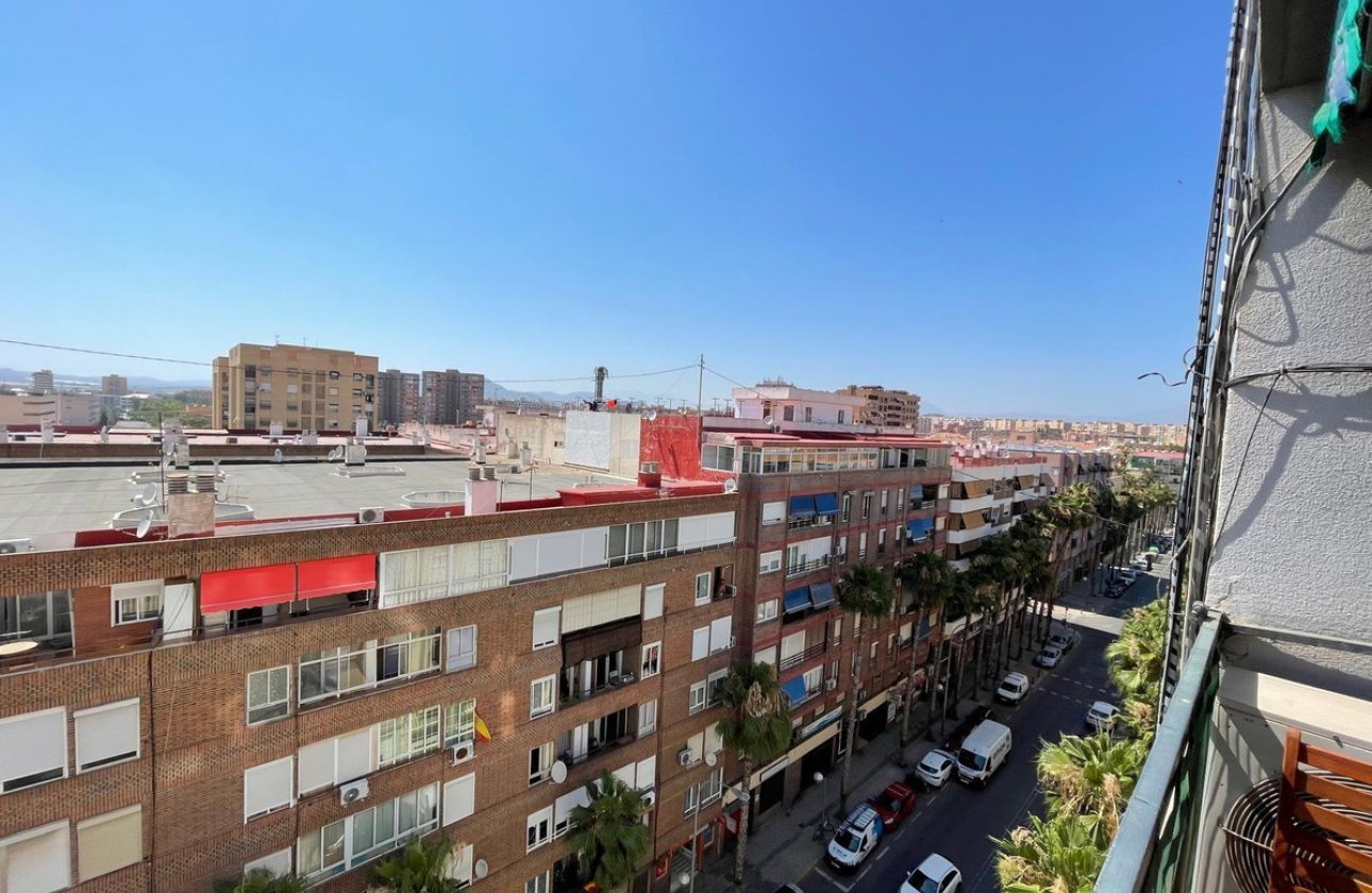 Reventa - Apartamento / piso -
Alicante - Alicante Centro