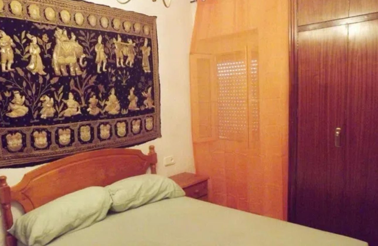 Reventa - Apartamento / piso -
Alicante - Alicante Centro