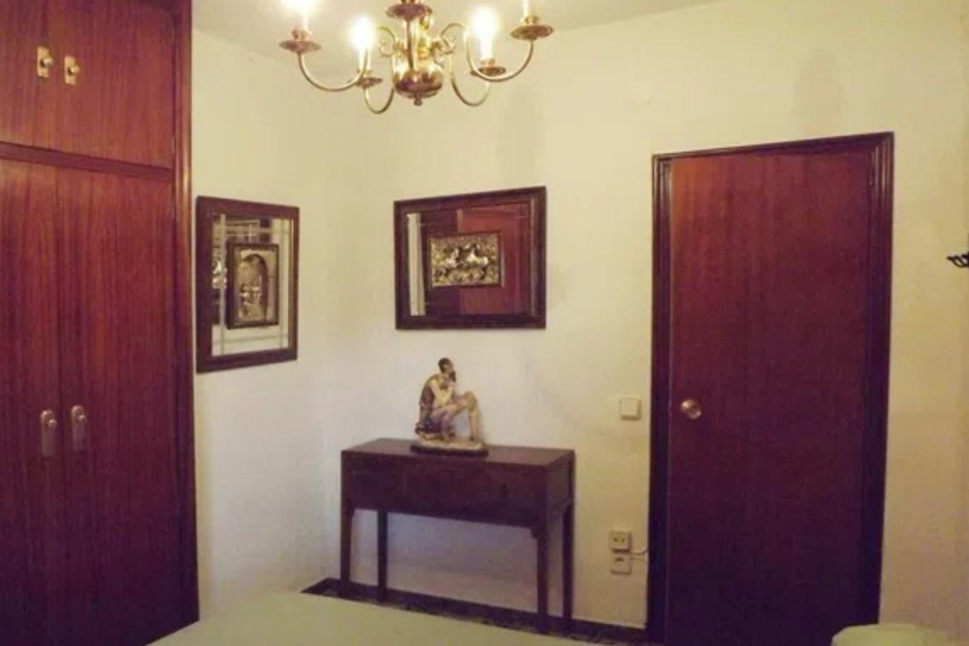 Reventa - Apartamento / piso -
Alicante - Alicante Centro