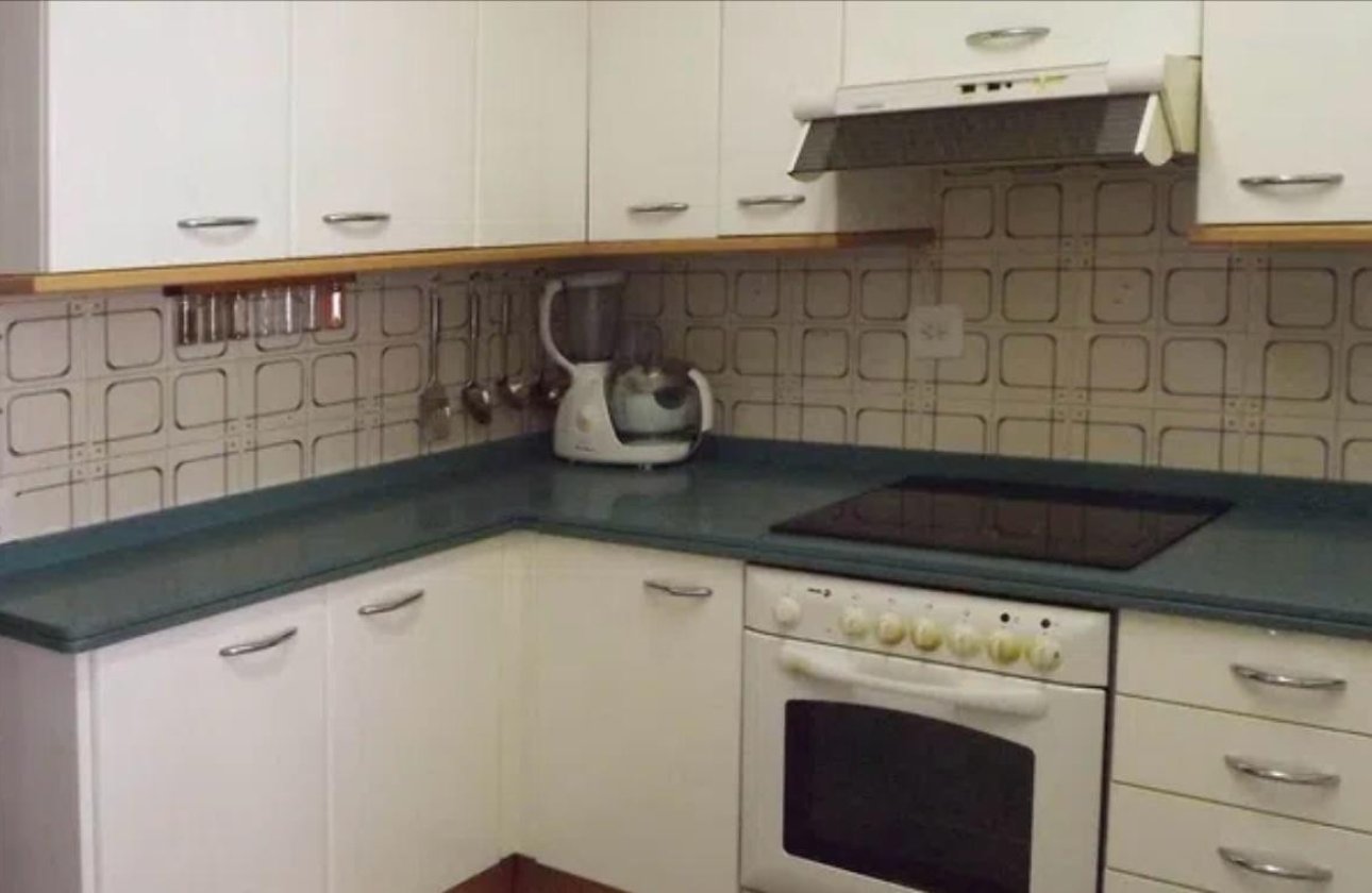 Reventa - Apartamento / piso -
Alicante - Alicante Centro