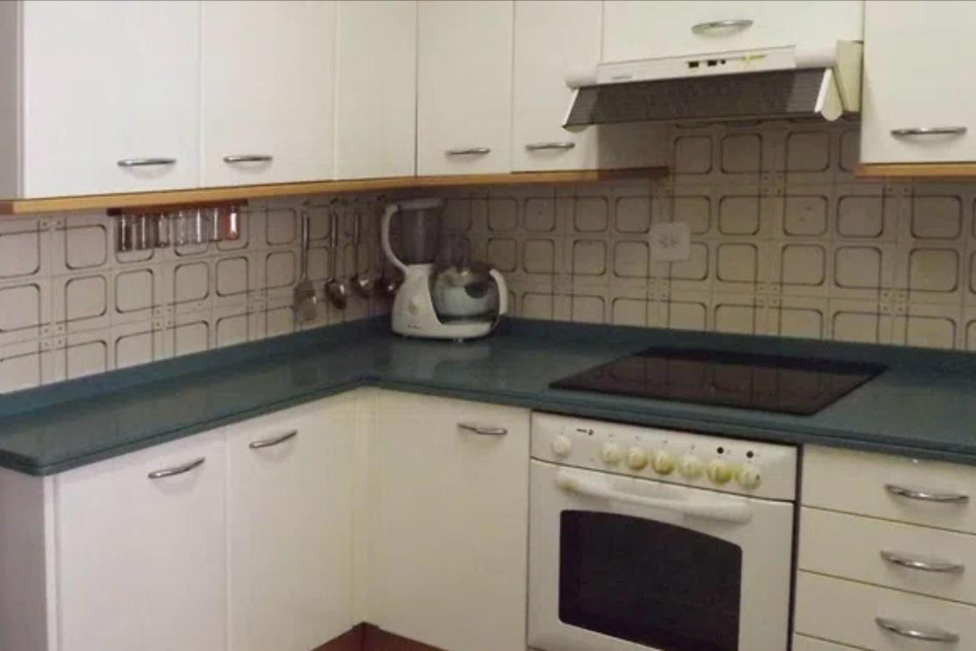 Reventa - Apartamento / piso -
Alicante - Alicante Centro
